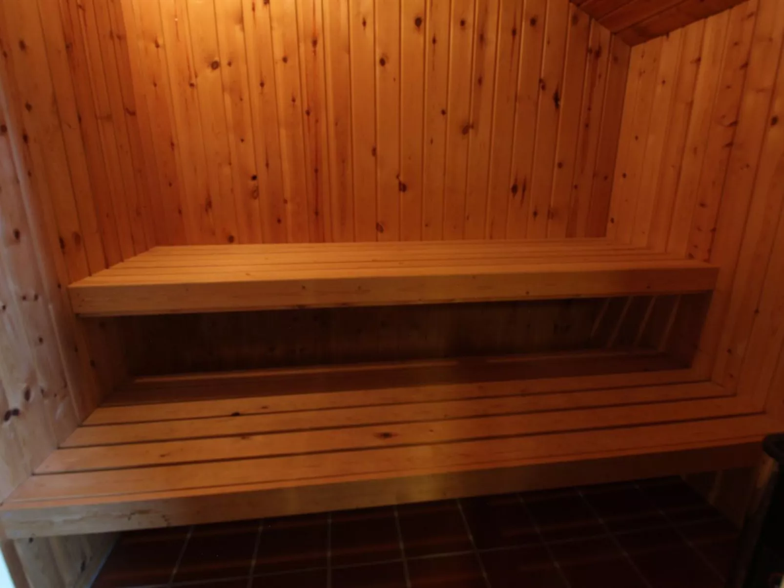 "Lilja" - 1.5km from the sea-Binnen