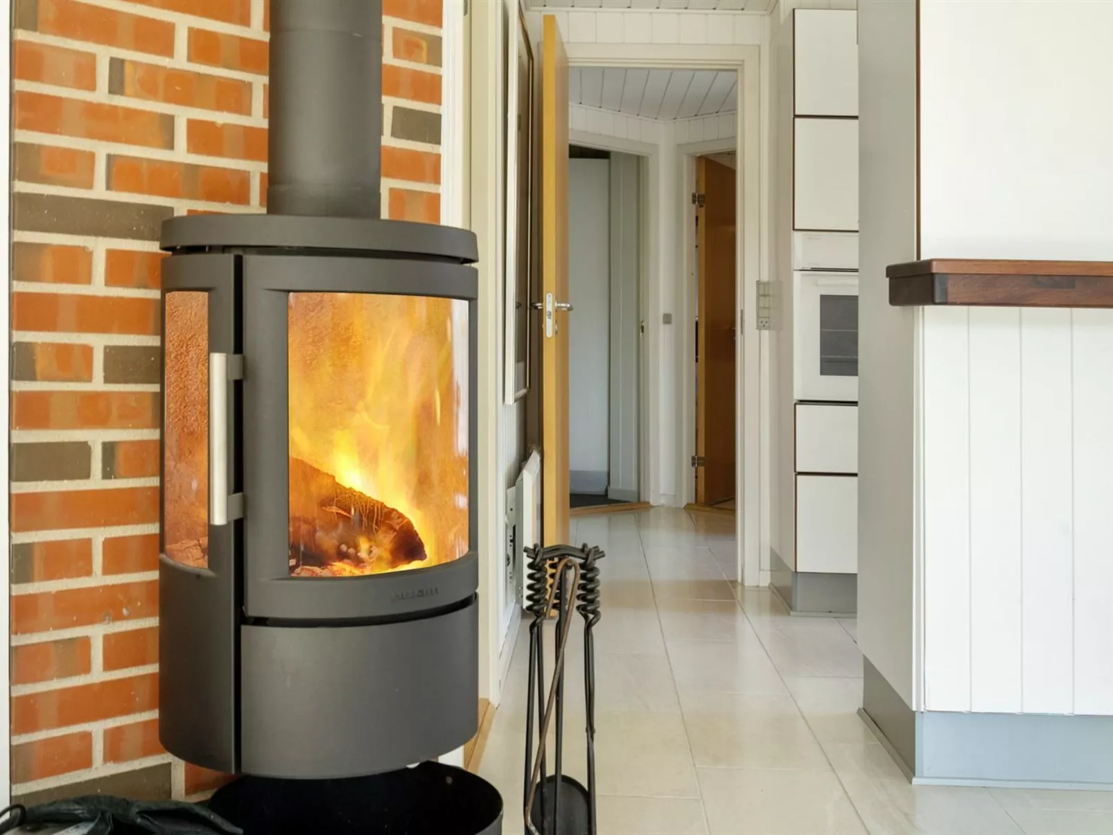 "Henkil" - 700m from the sea-Binnen