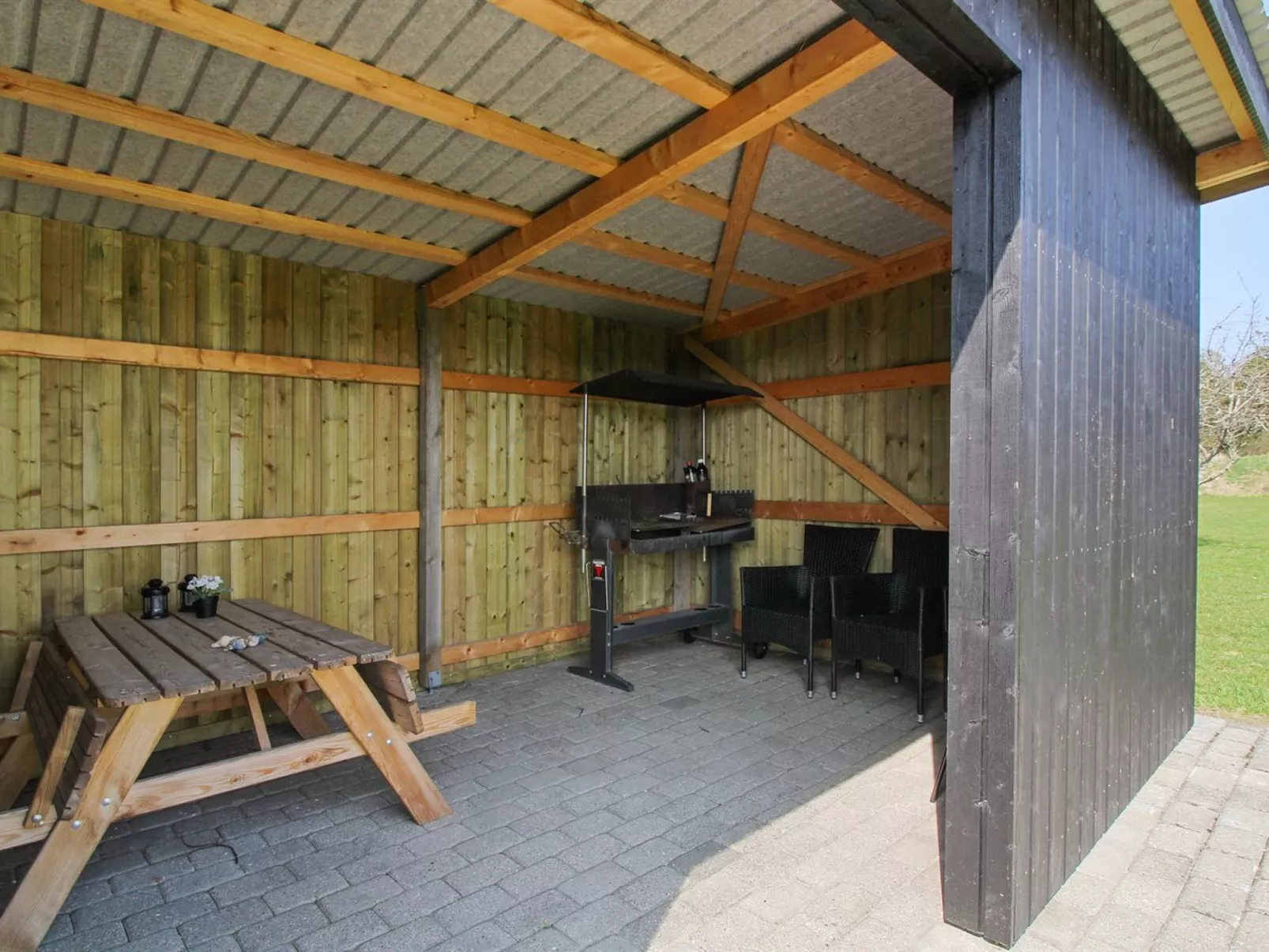 "Ethel" - 1.5km to the fjord-Buiten