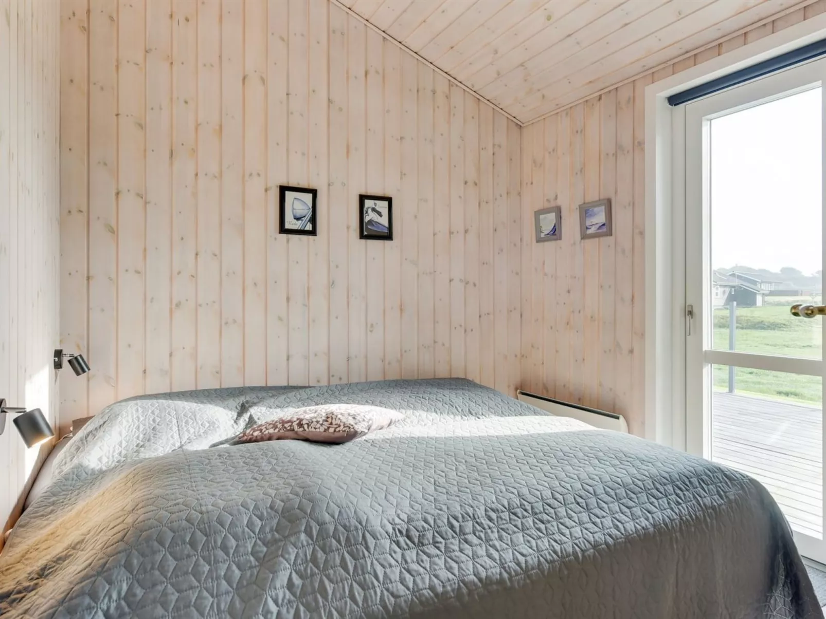 "Naia" - 200m from the sea-Binnen