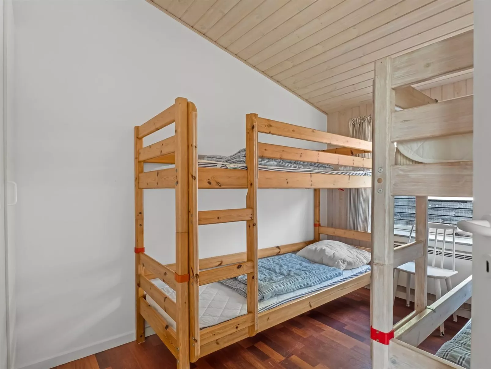 "Allie" - 150m from the sea-Binnen