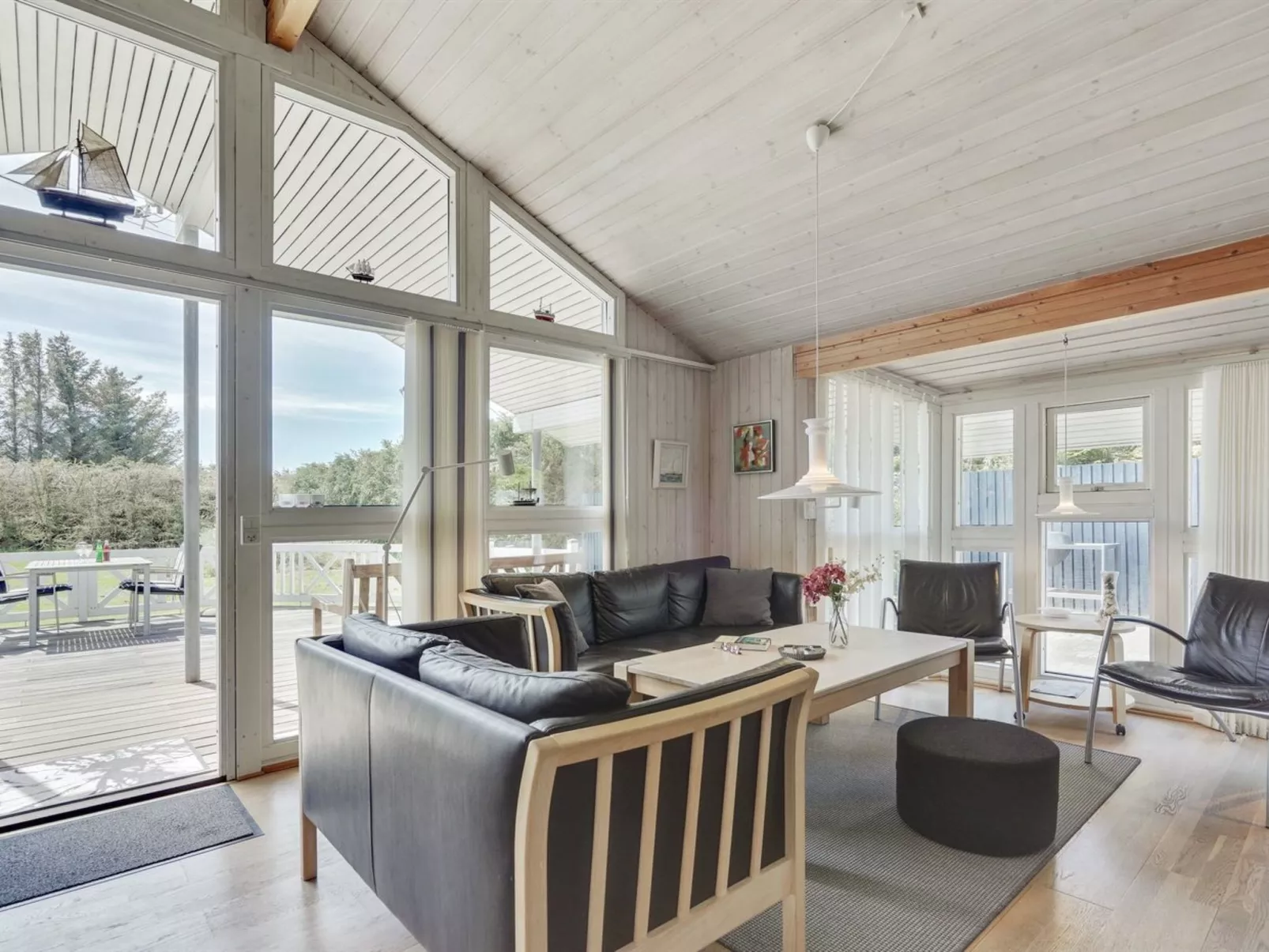 "Sonke" - 500m from the sea-Binnen