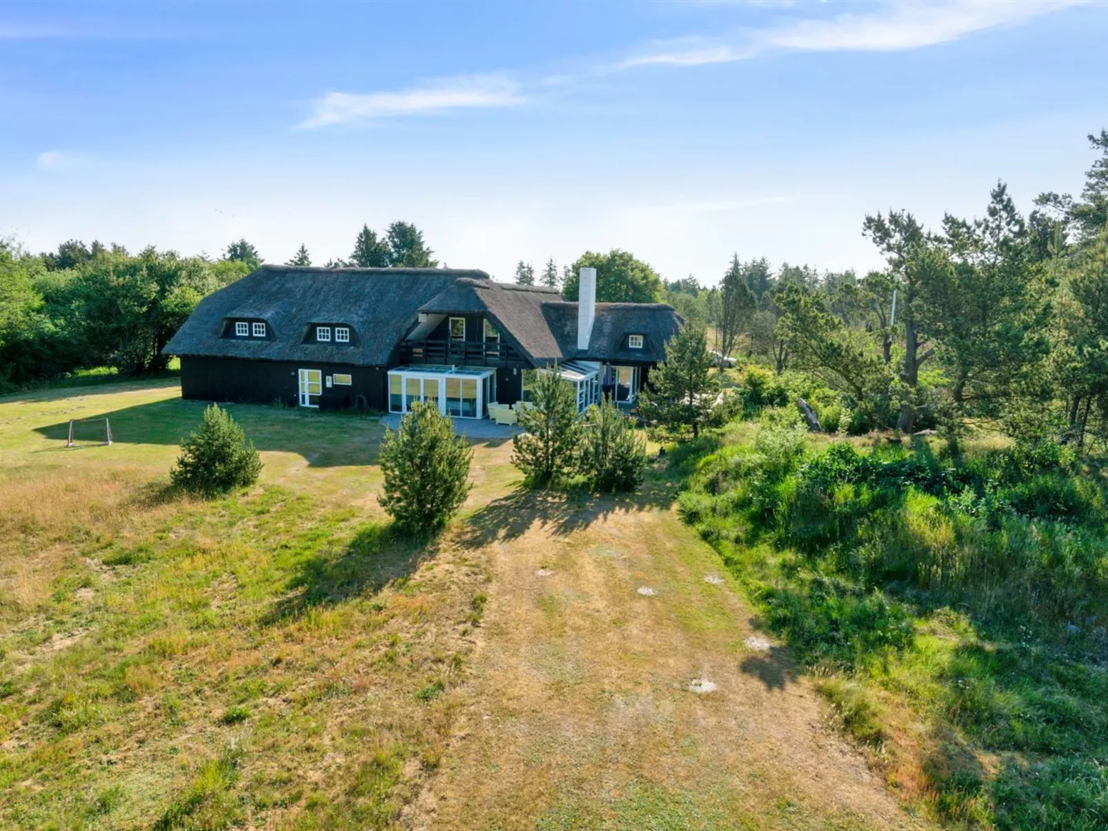 "Gertrudis" - 2km to the fjord-Buiten