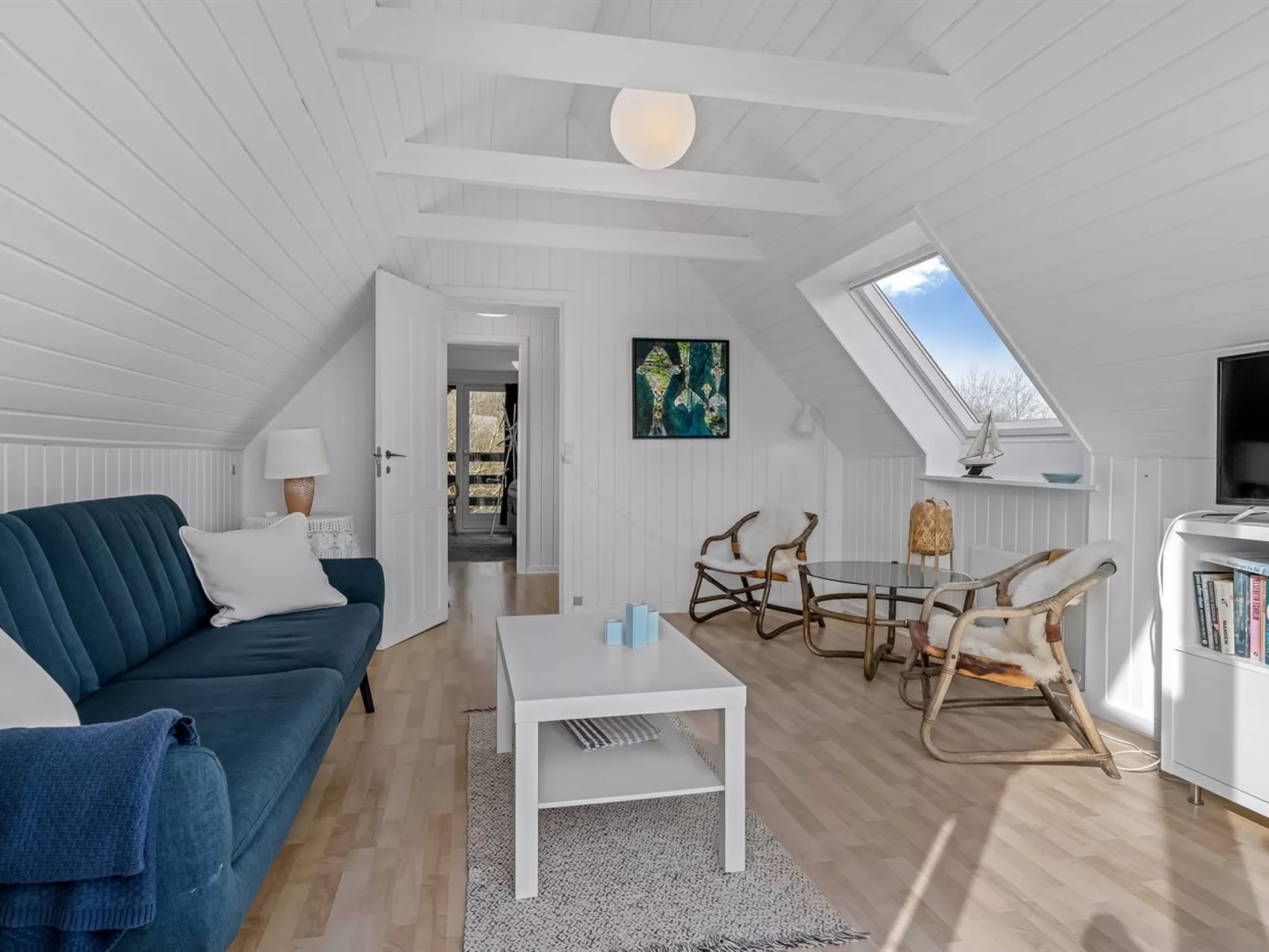 "Thyra" - 500m to the fjord-Binnen