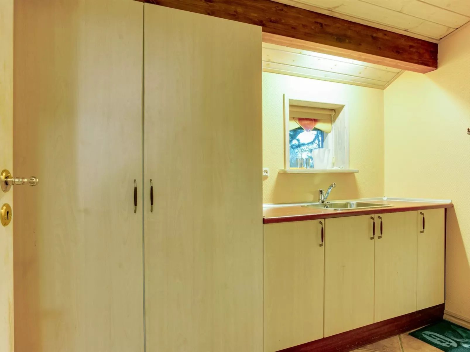 "Eljena" - 600m from the sea-Binnen