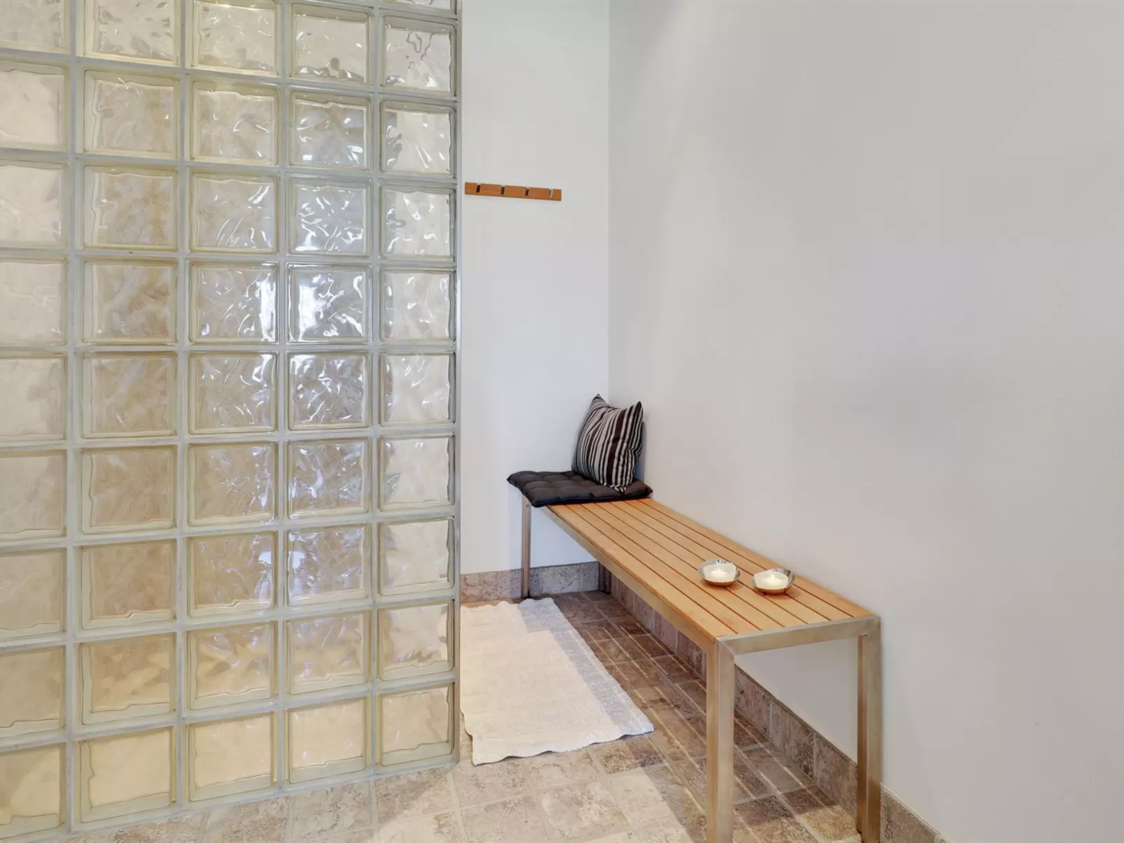 "Ullamaj" - 30m from the sea-Binnen