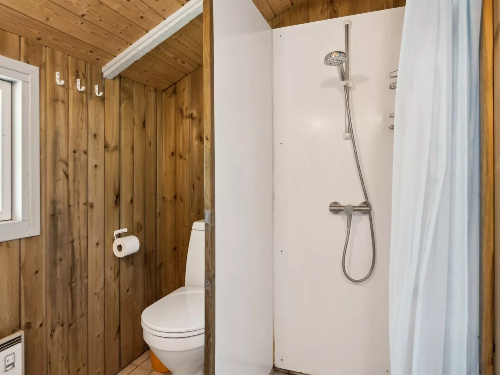 "Kerrin" - 300m from the sea-Binnen