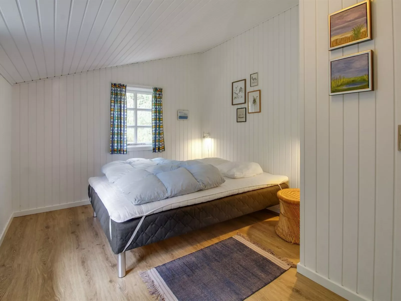 "Tirsa" - 3.9km from the sea-Binnen