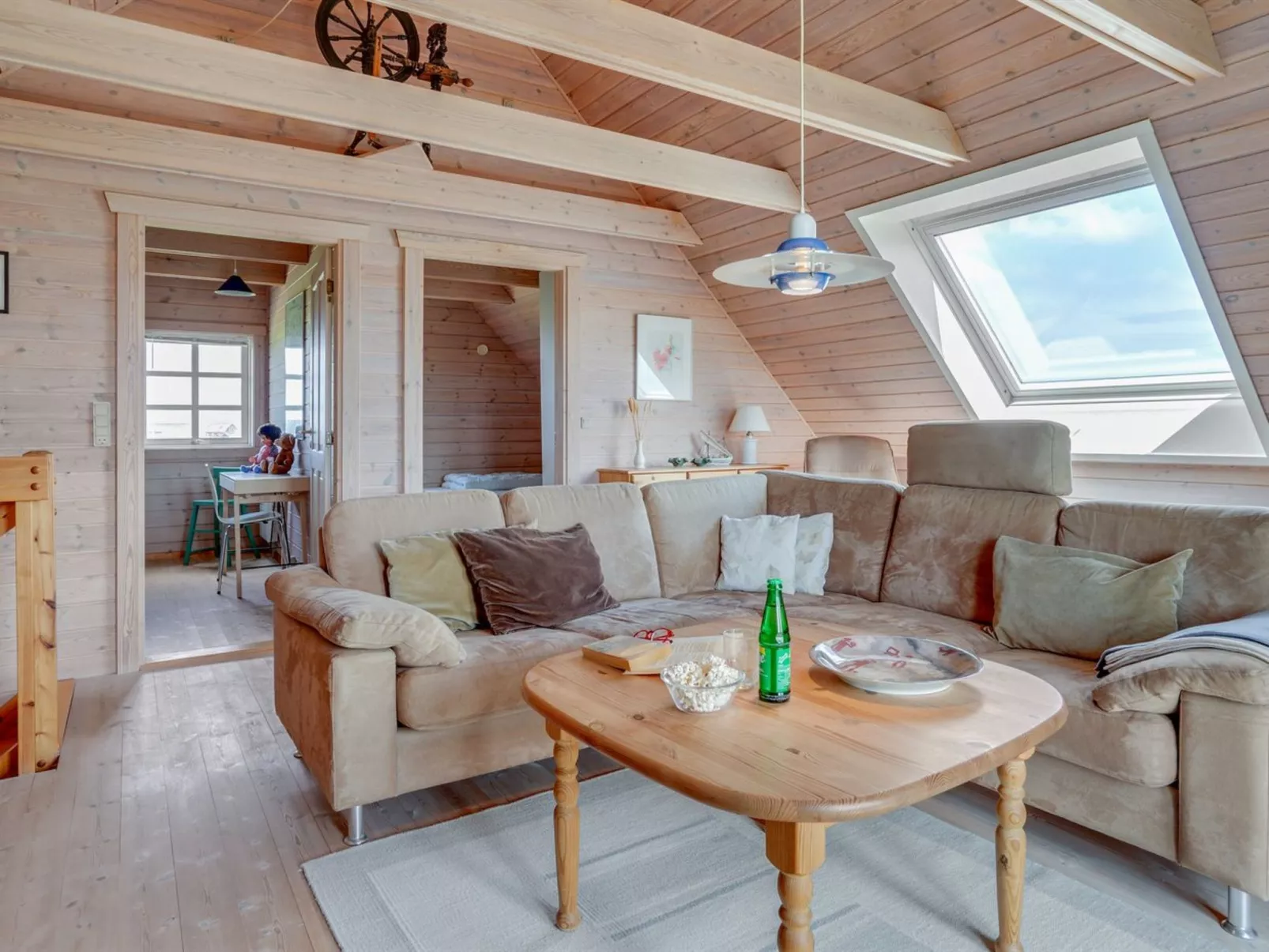 "Bjarnger" - 200m from the sea-Binnen