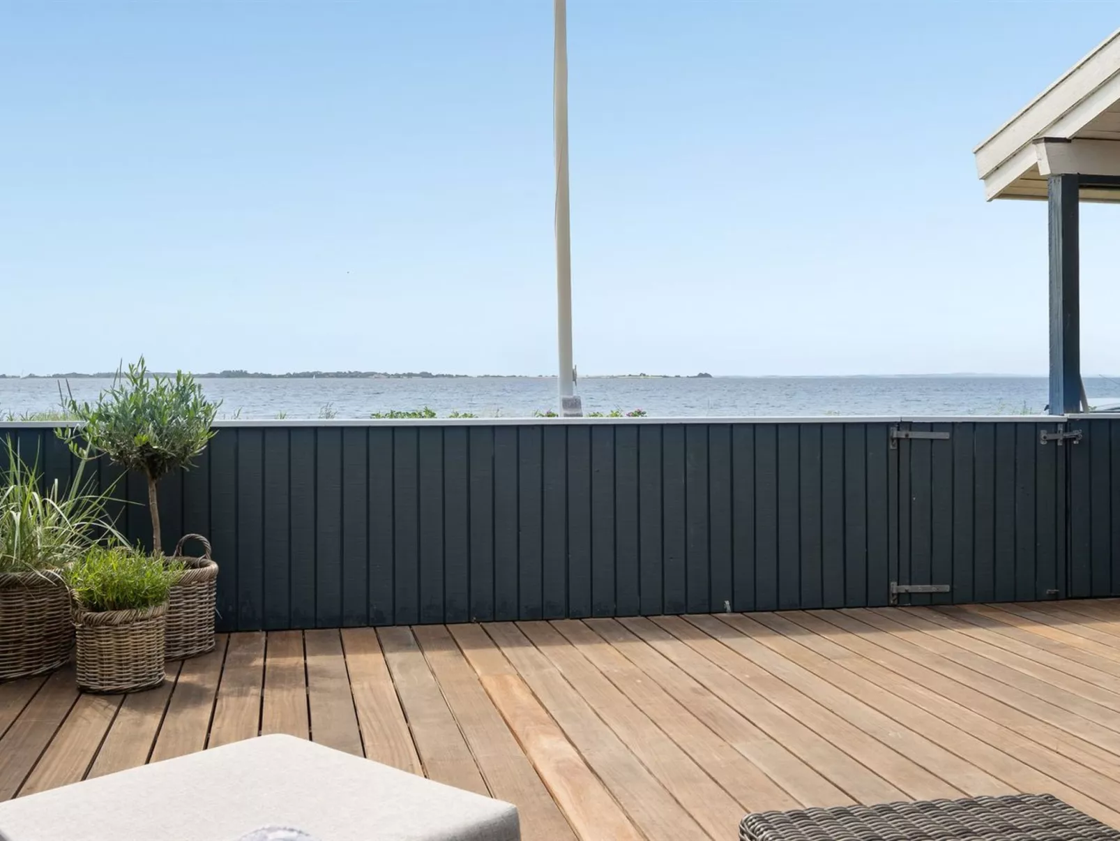 "Pellervo" - 20m from the sea-Buiten