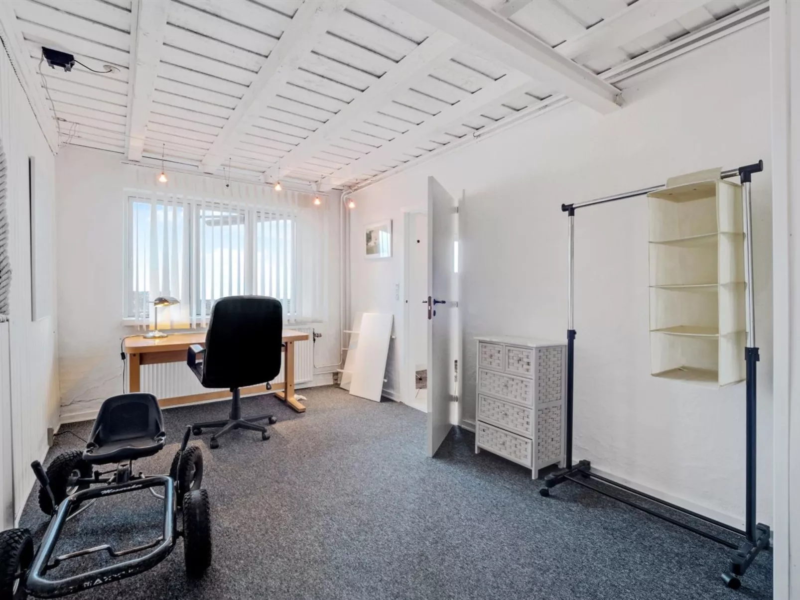 "Emmie" - 50m to the fjord-Binnen