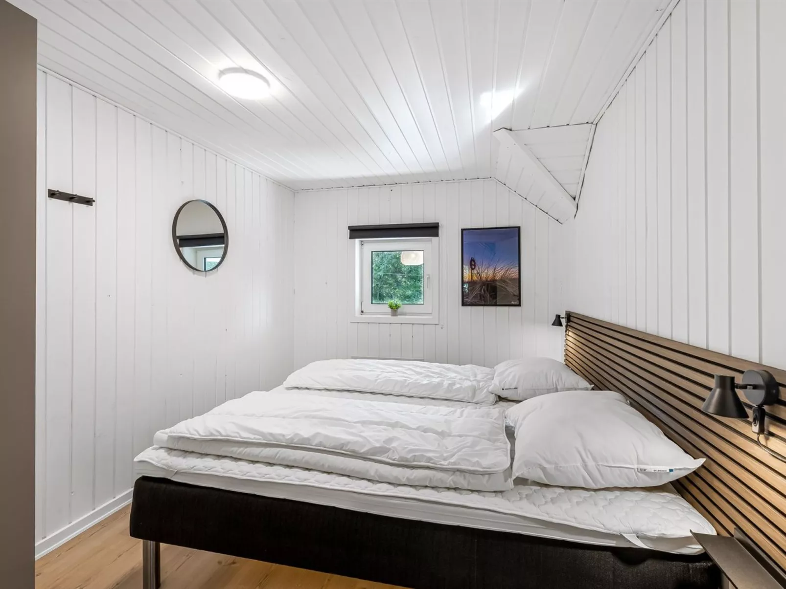 "Sylvi" - 1.7km from the sea-Binnen