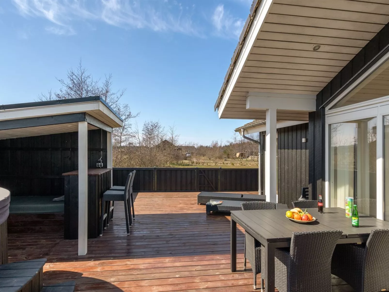 "Dorithea" - 3.5km from the sea-Buiten