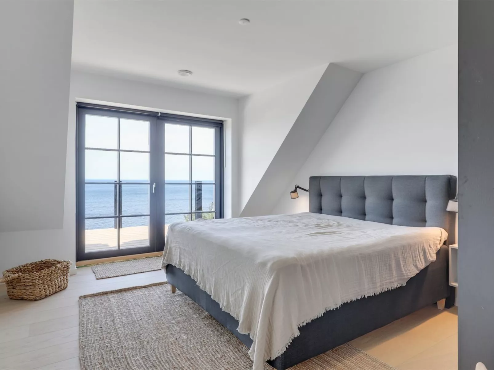 "Thormoth" - 200m from the sea-Binnen