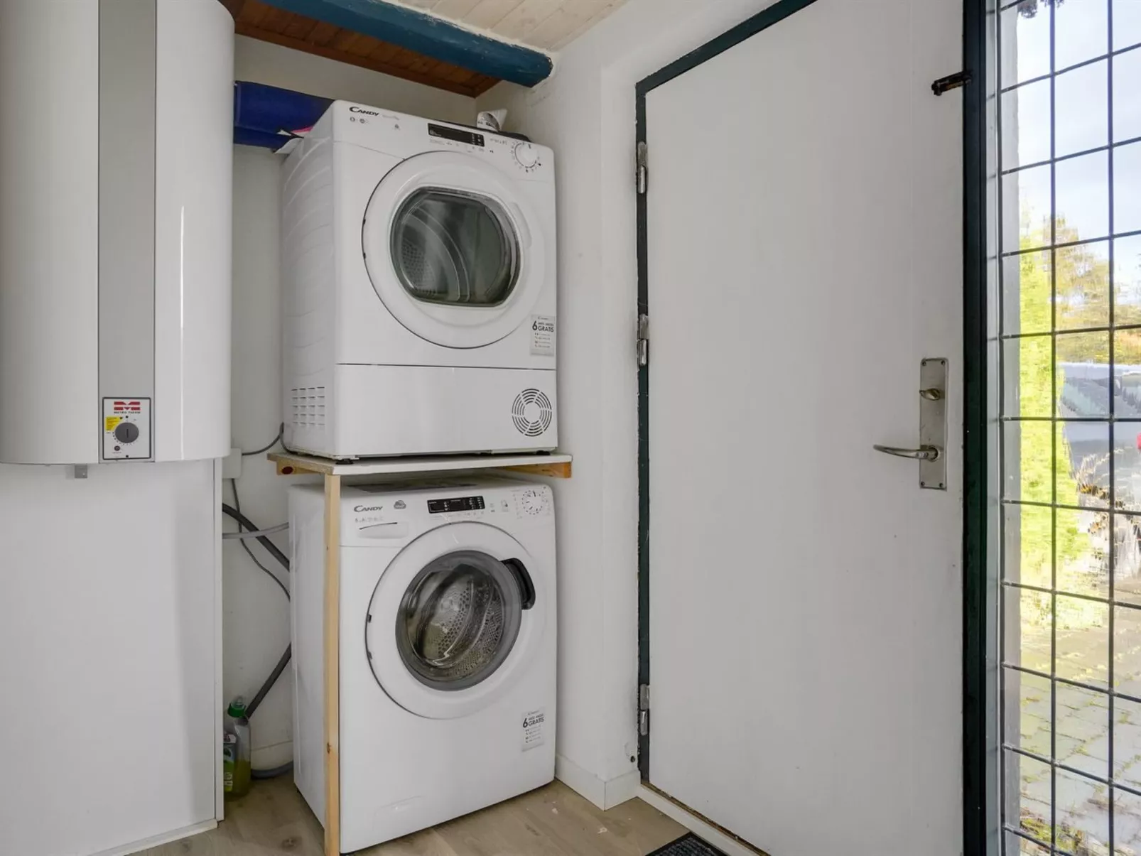 "Thessa" - 900m from the sea-Binnen