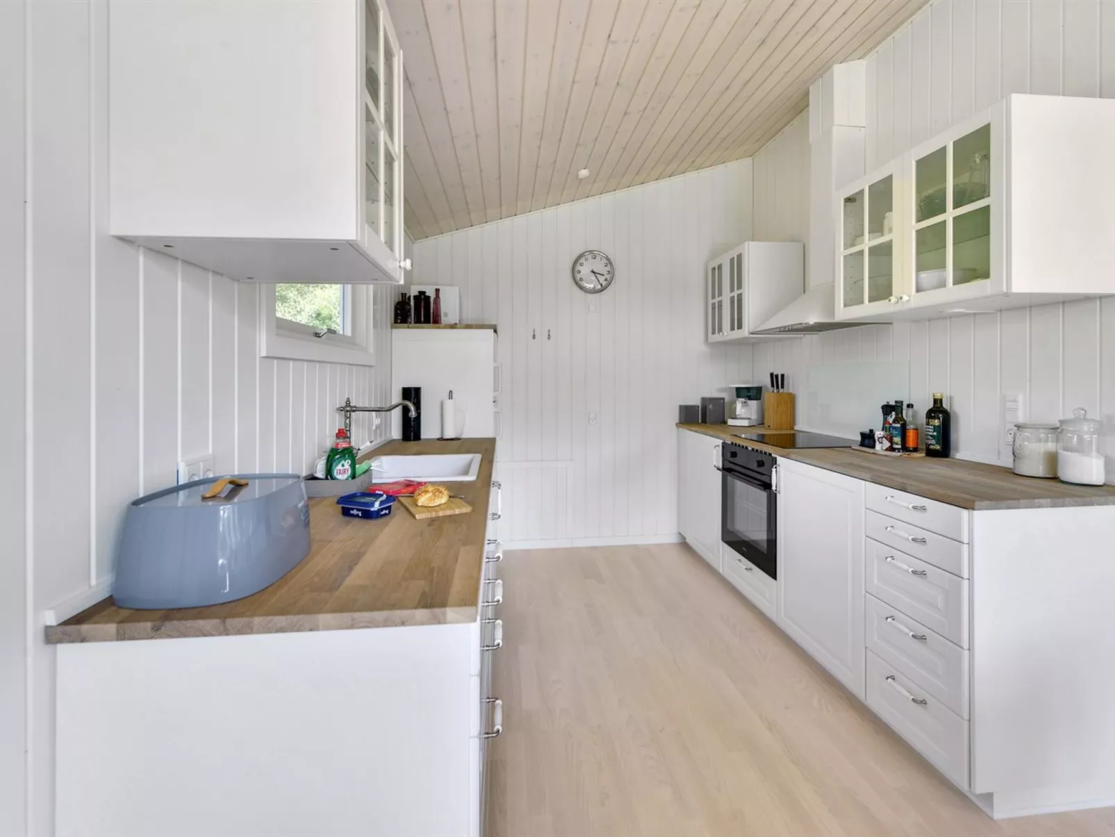 "Brune" - 30km from the sea-Binnen