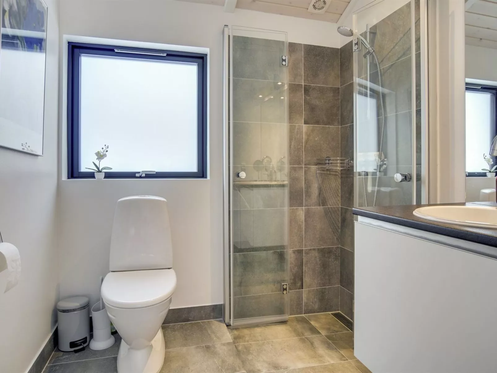 "Hildegard" - 1.5km from the sea-Binnen