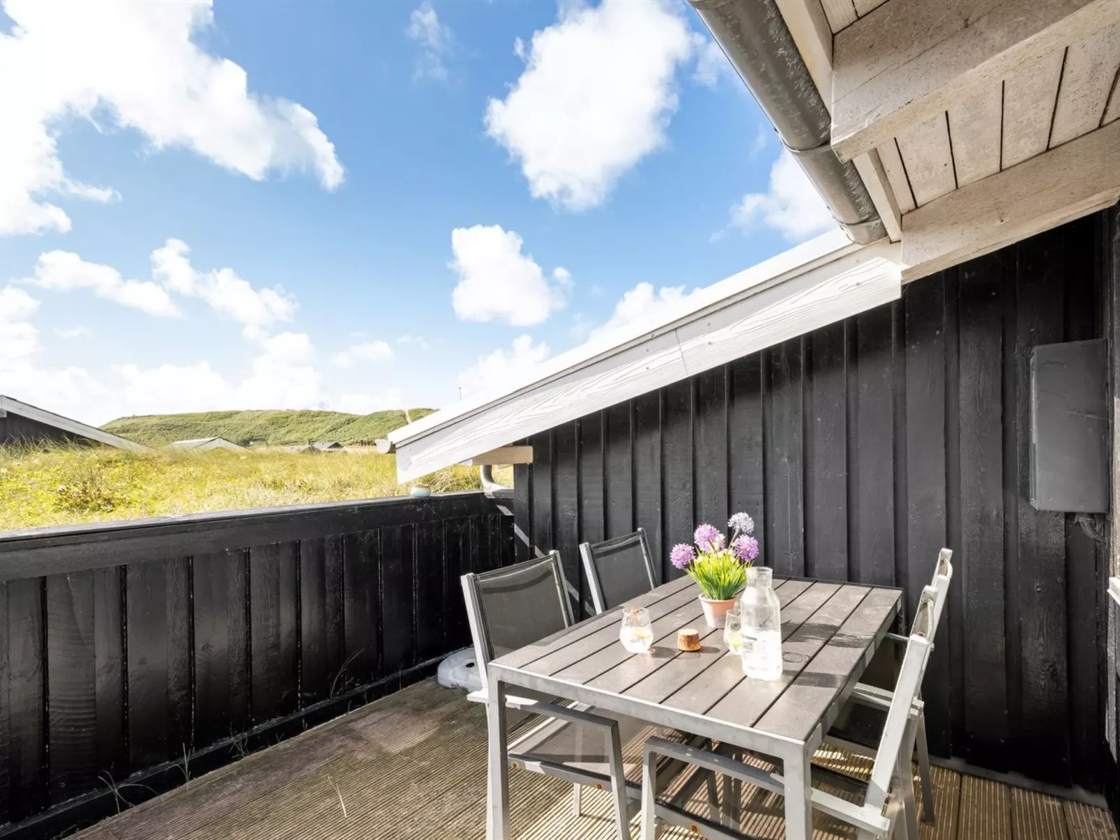 "Friedel" - 150m from the sea-Buiten