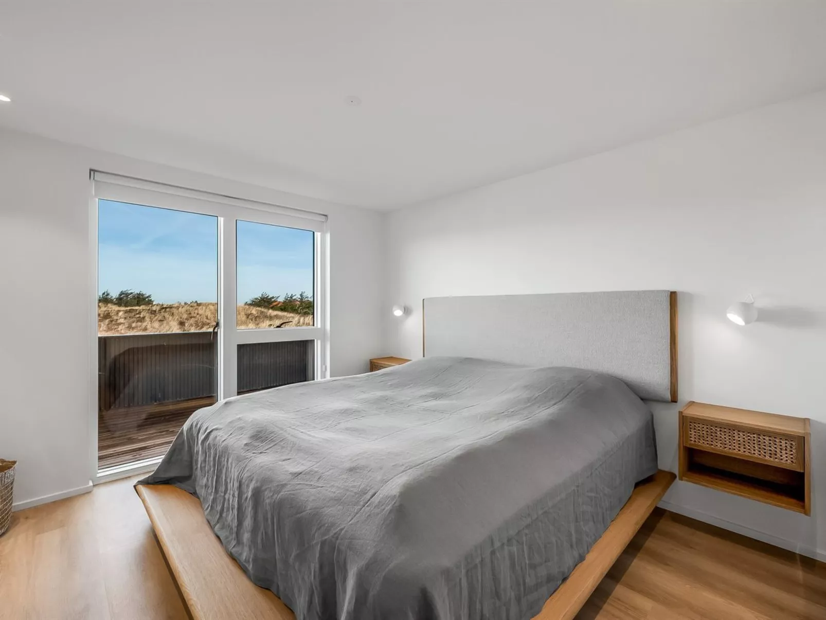 "Maximiliane" -  from the sea-Binnen