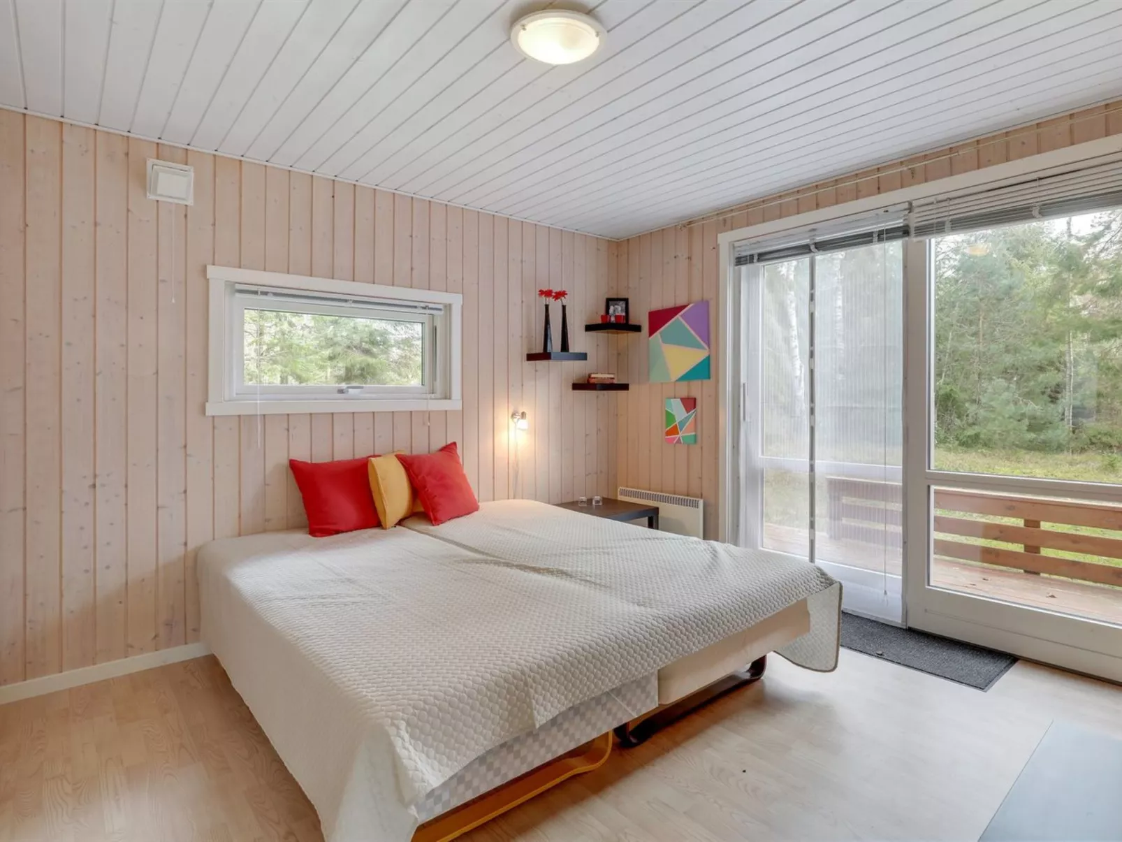 "Jaarne" - 800m from the sea-Binnen