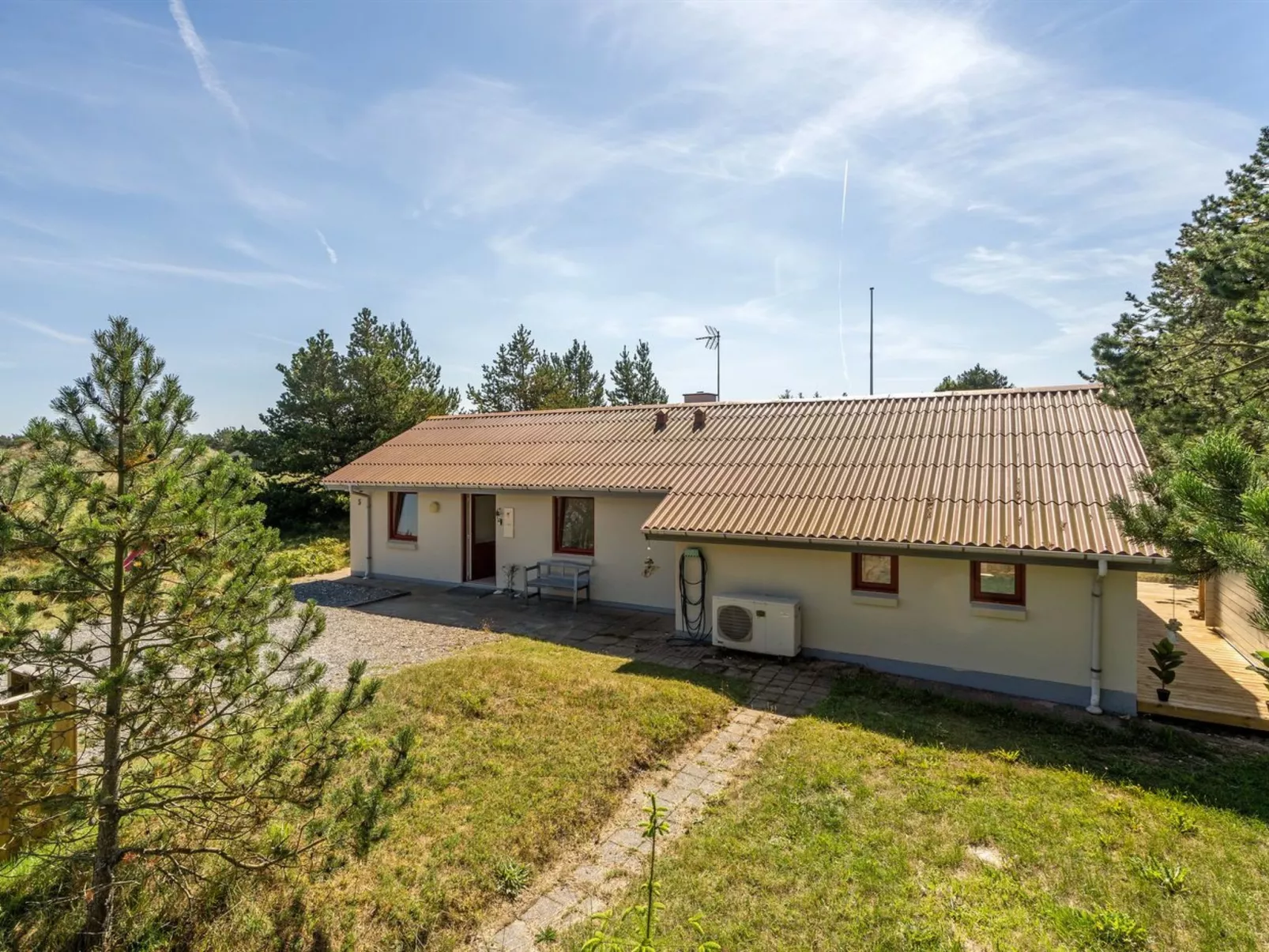 "Germund" - 900m from the sea-Buiten