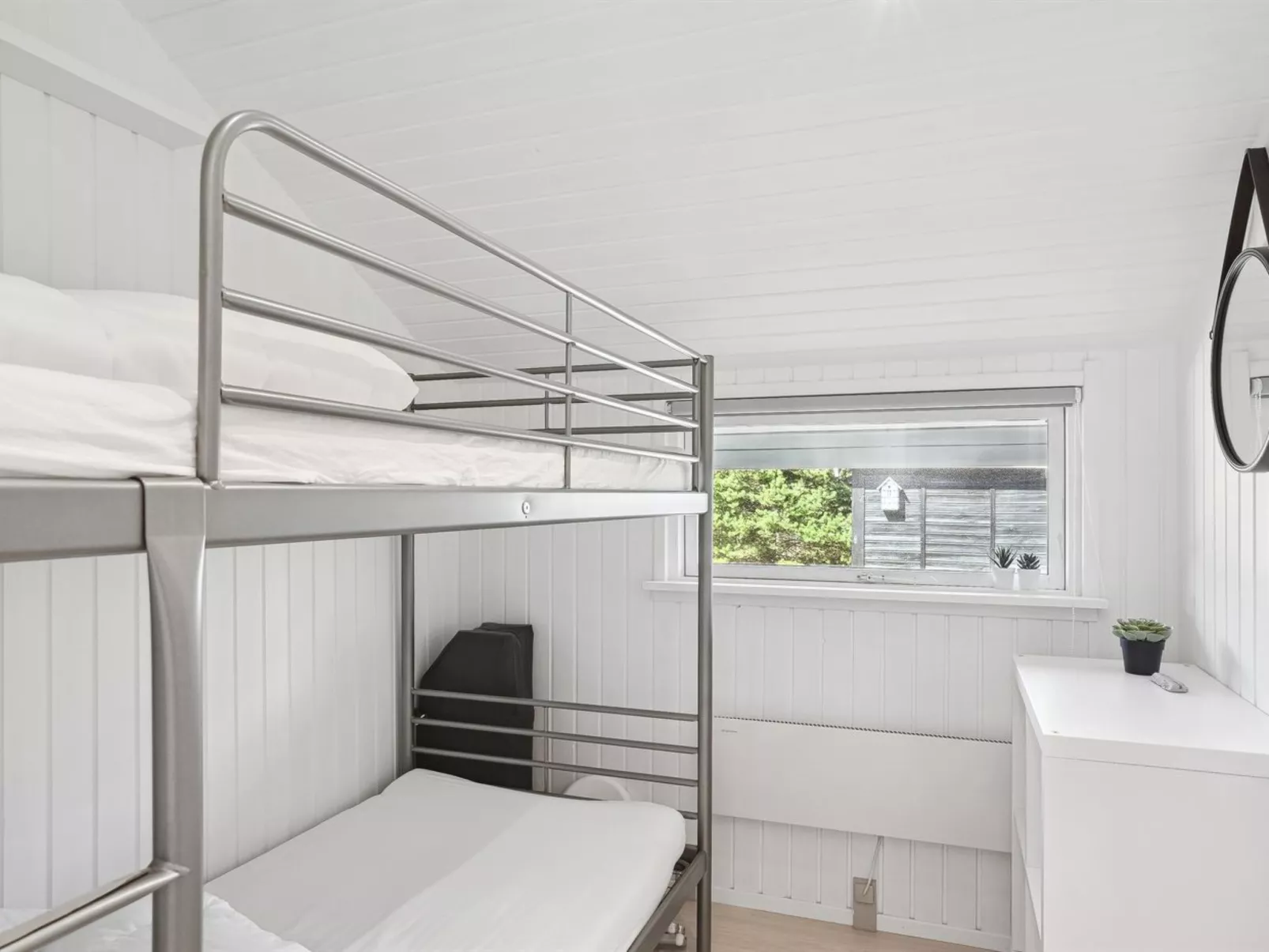 "Aderice" - 1km from the sea-Binnen