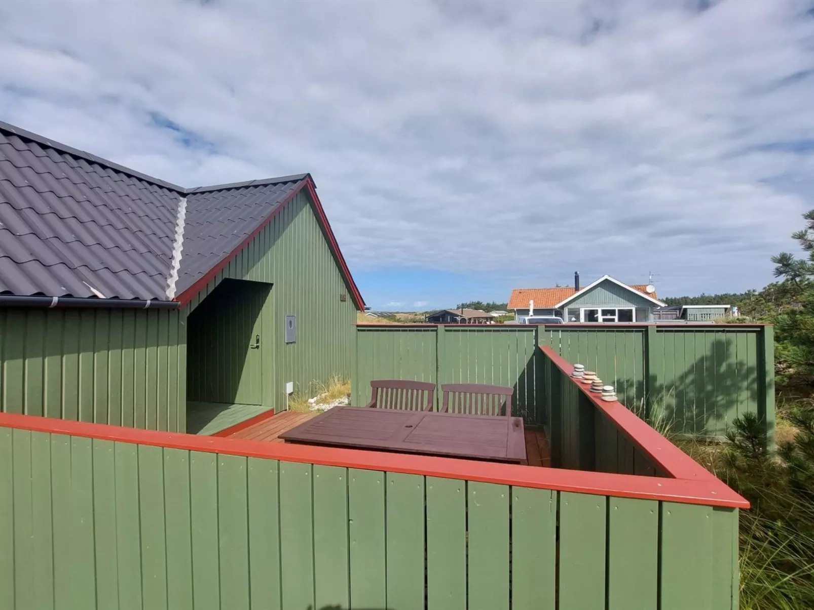 "Rayne" -  from the sea-Buiten