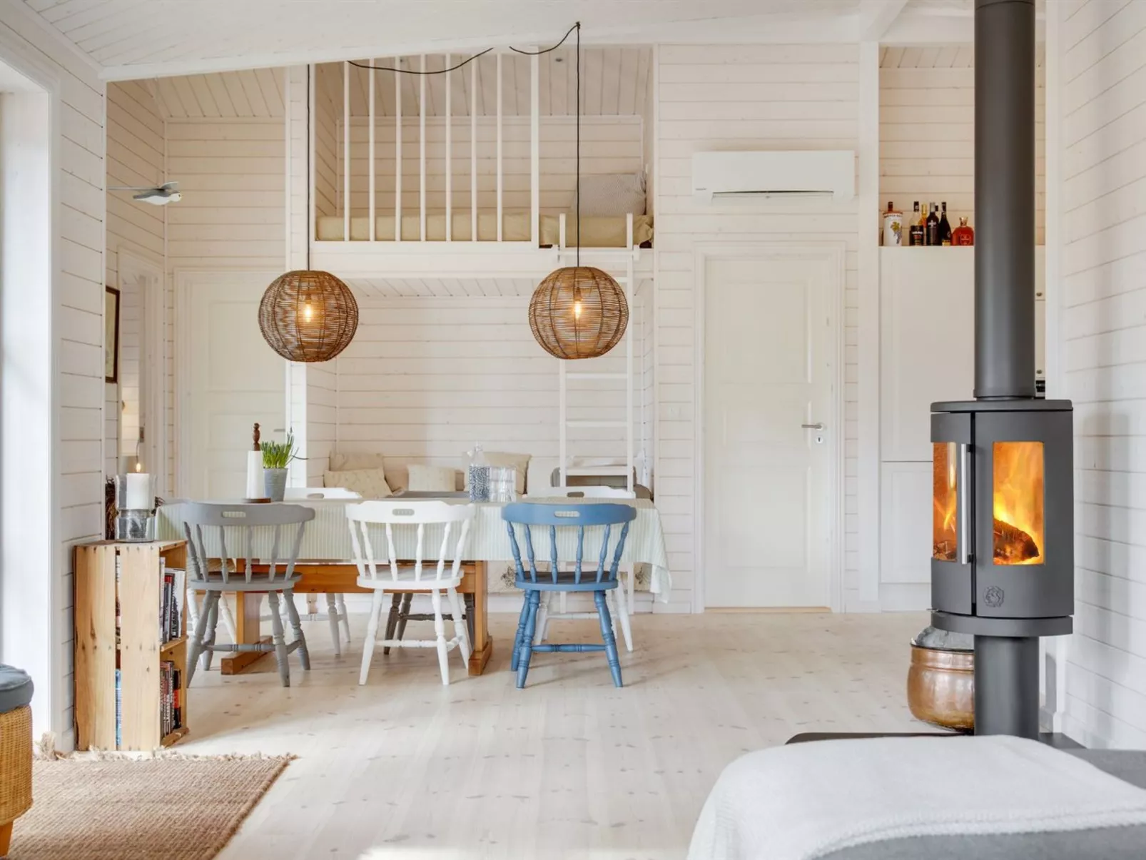 "Anar" - 900m from the sea-Binnen