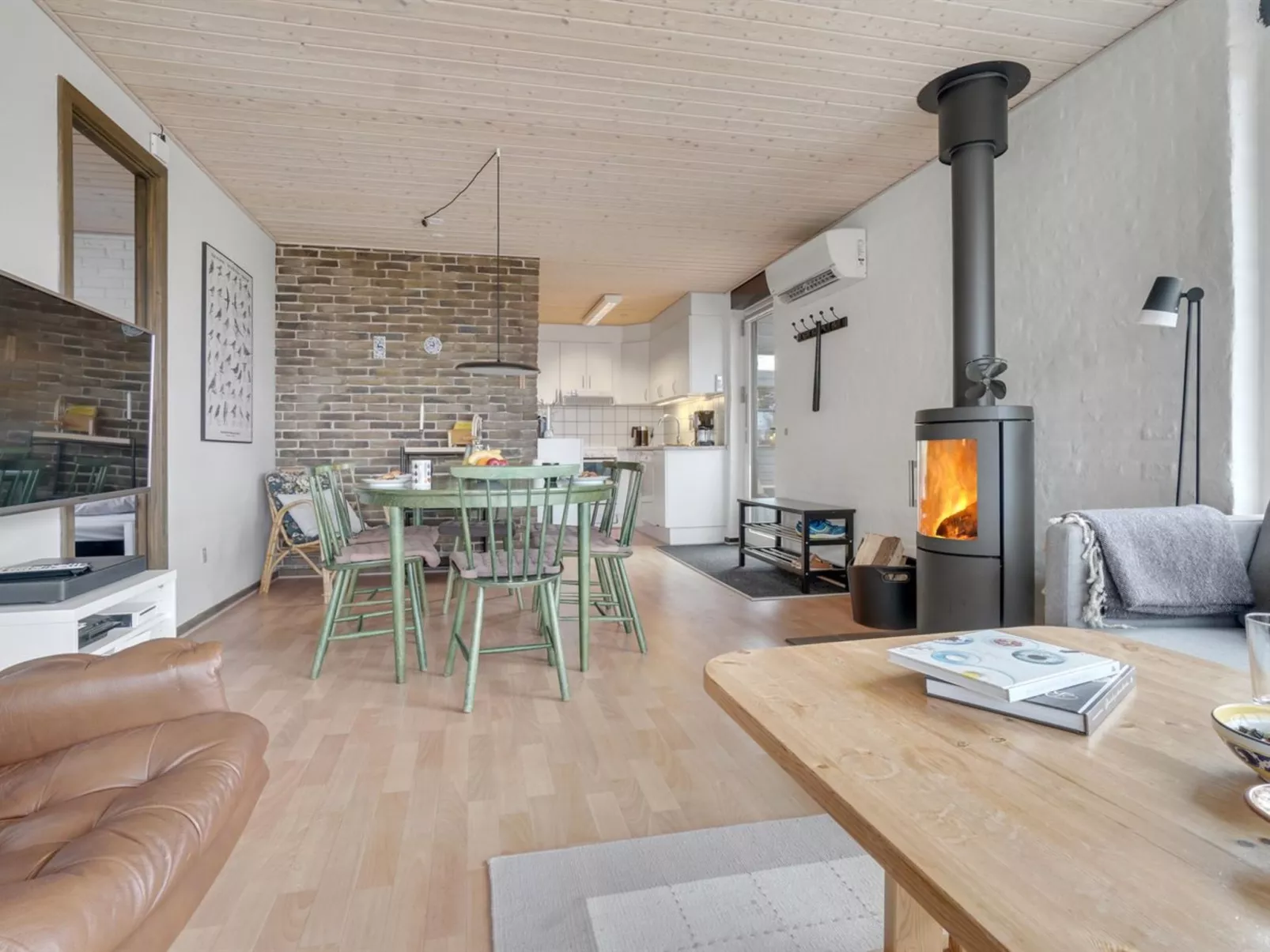 "Lefke" - 400m to the fjord-Binnen