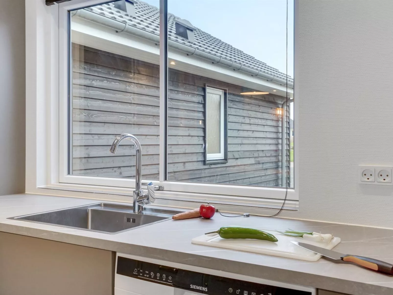 "Sibbe" - 500m to the fjord-Binnen