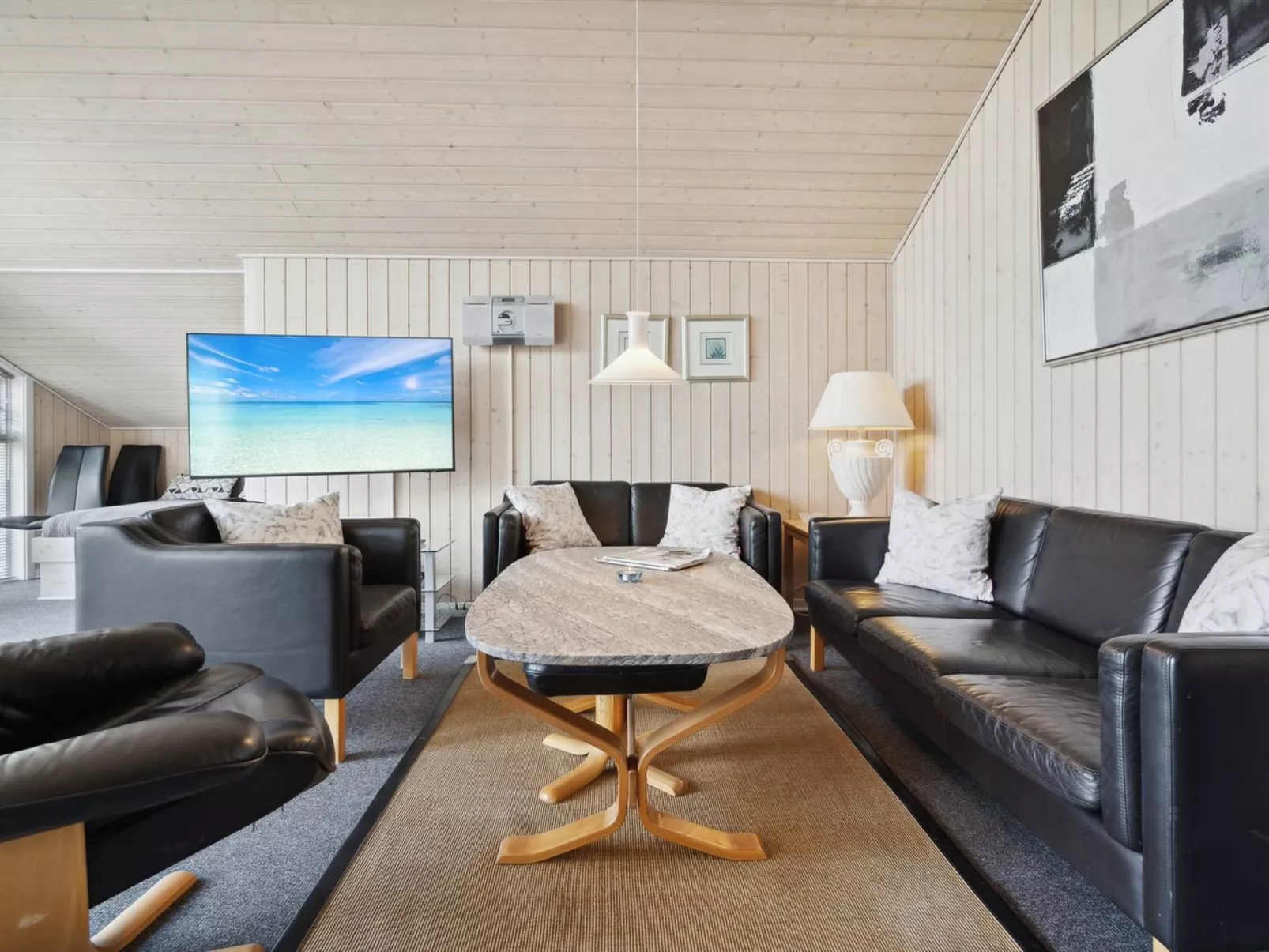 "Athalia" - 2.4km from the sea-Binnen