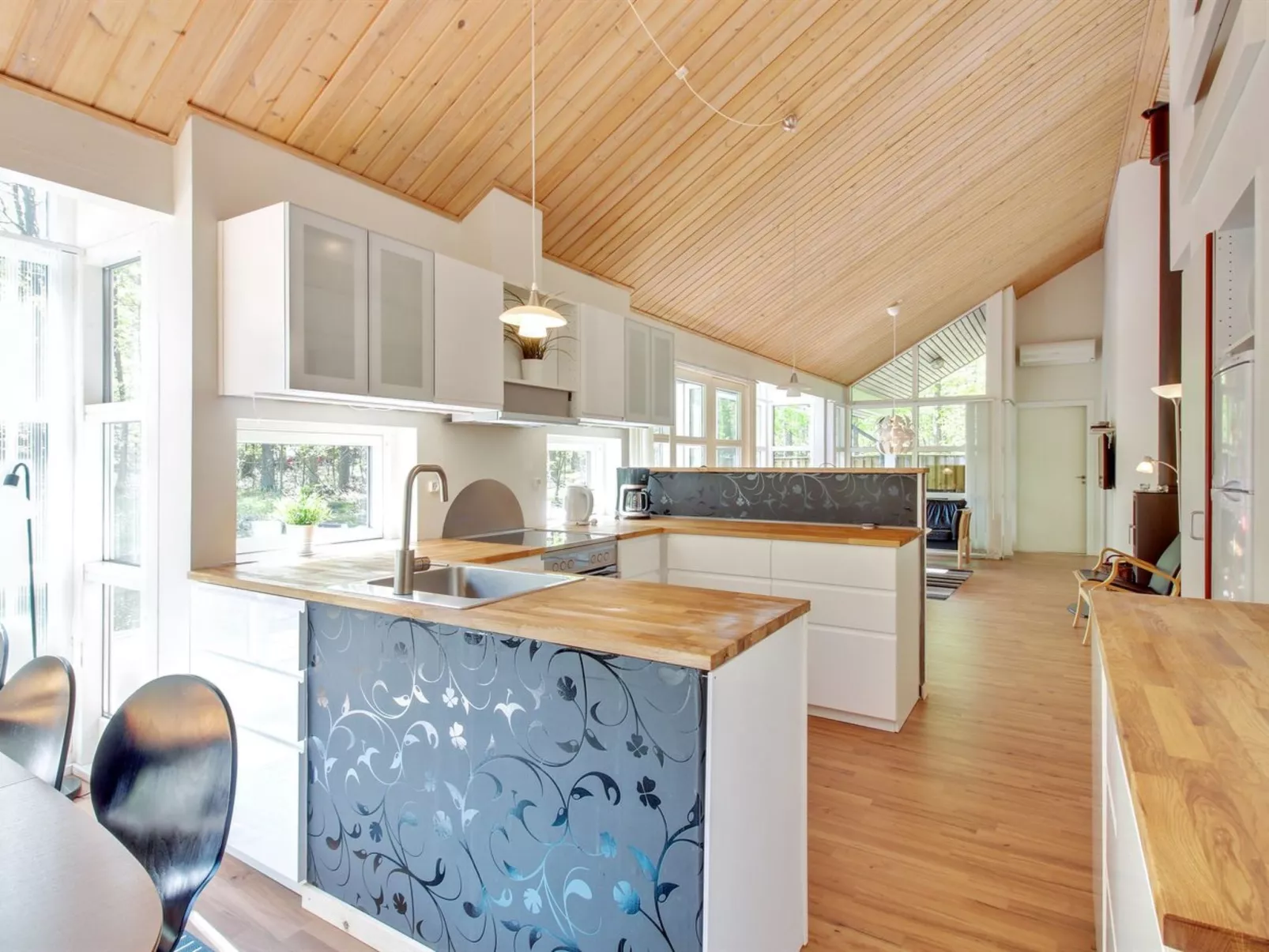 "Verner" - 500m from the sea-Binnen