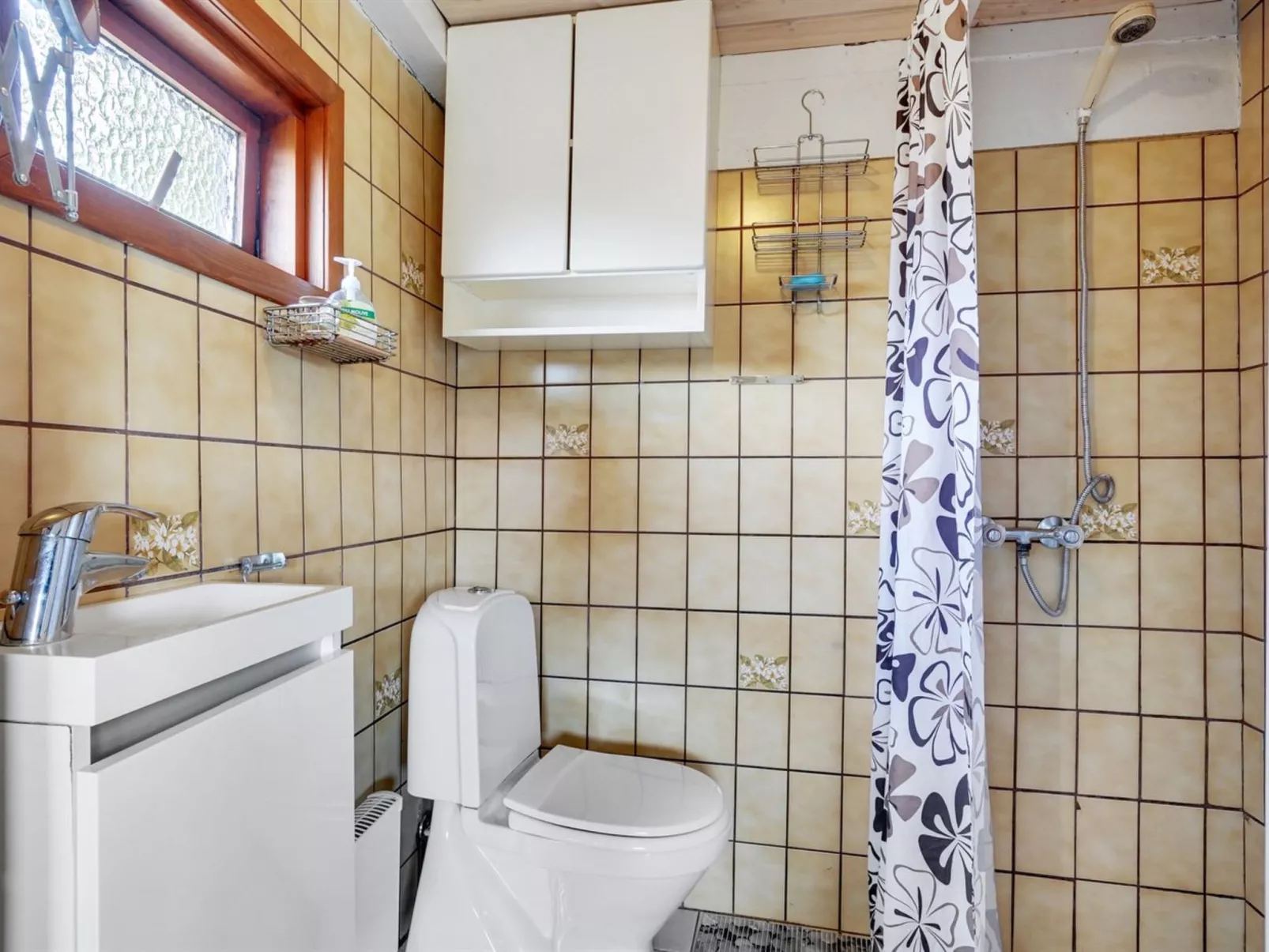 "Leocadia" - 150m to the fjord-Binnen