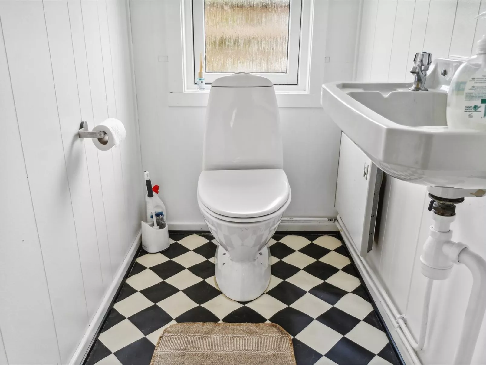 "Margit" - 10m from the sea-Binnen