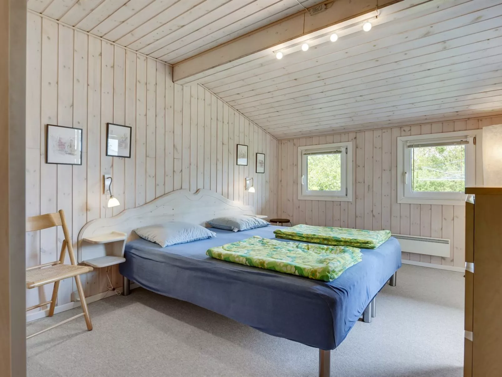 "Virpi" - 400m from the sea-Binnen