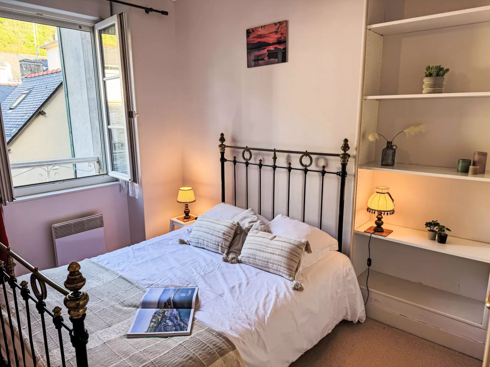 Le Vieux Port-Binnen