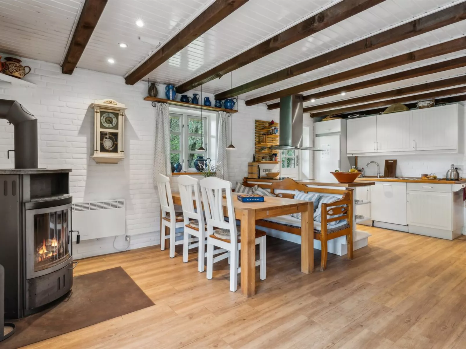 "Ariela" - 1.1km from the sea-Binnen