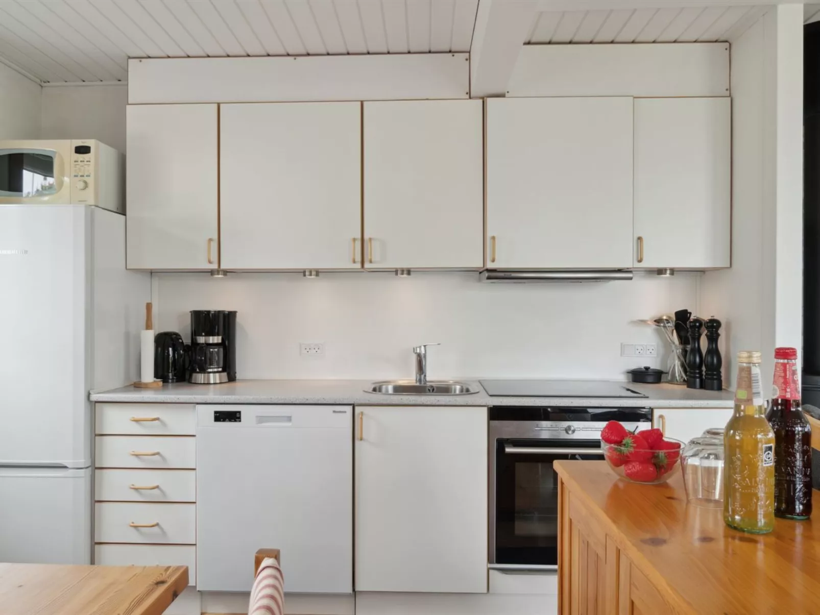 "Mauritz" - 300m from the sea-Binnen