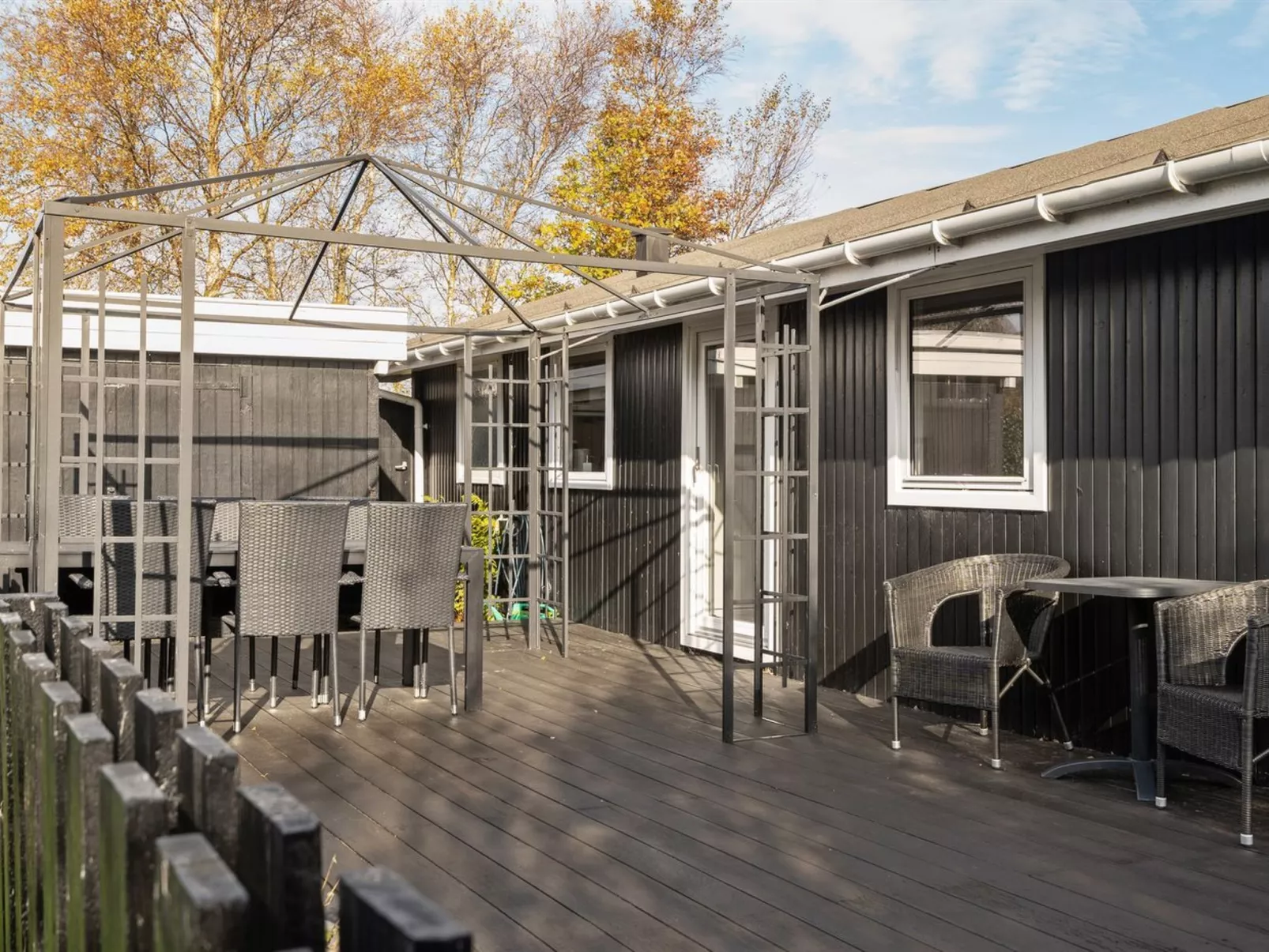 "Gisa" -  from the sea-Buiten