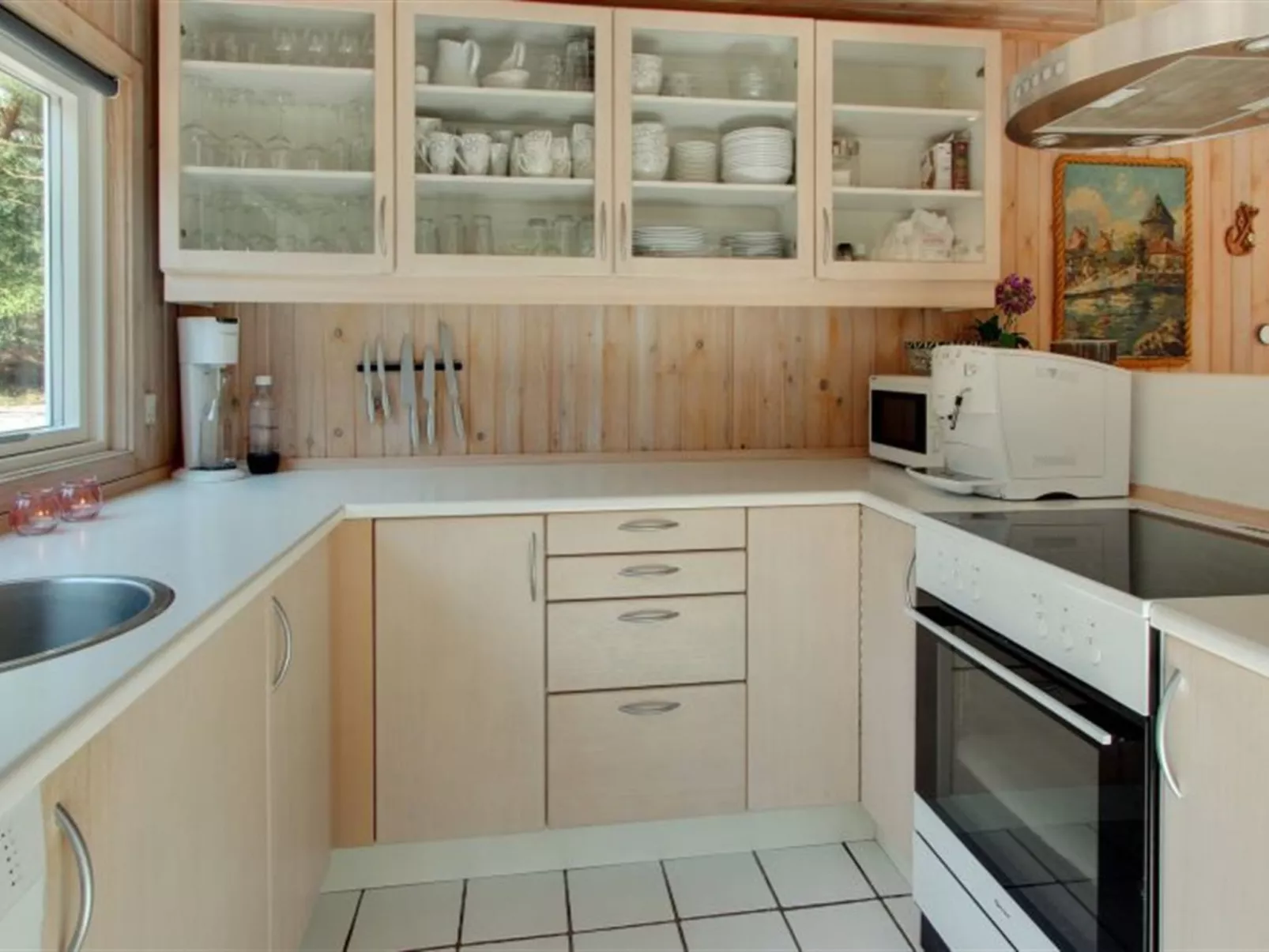 "Minka" - 300m from the sea-Binnen