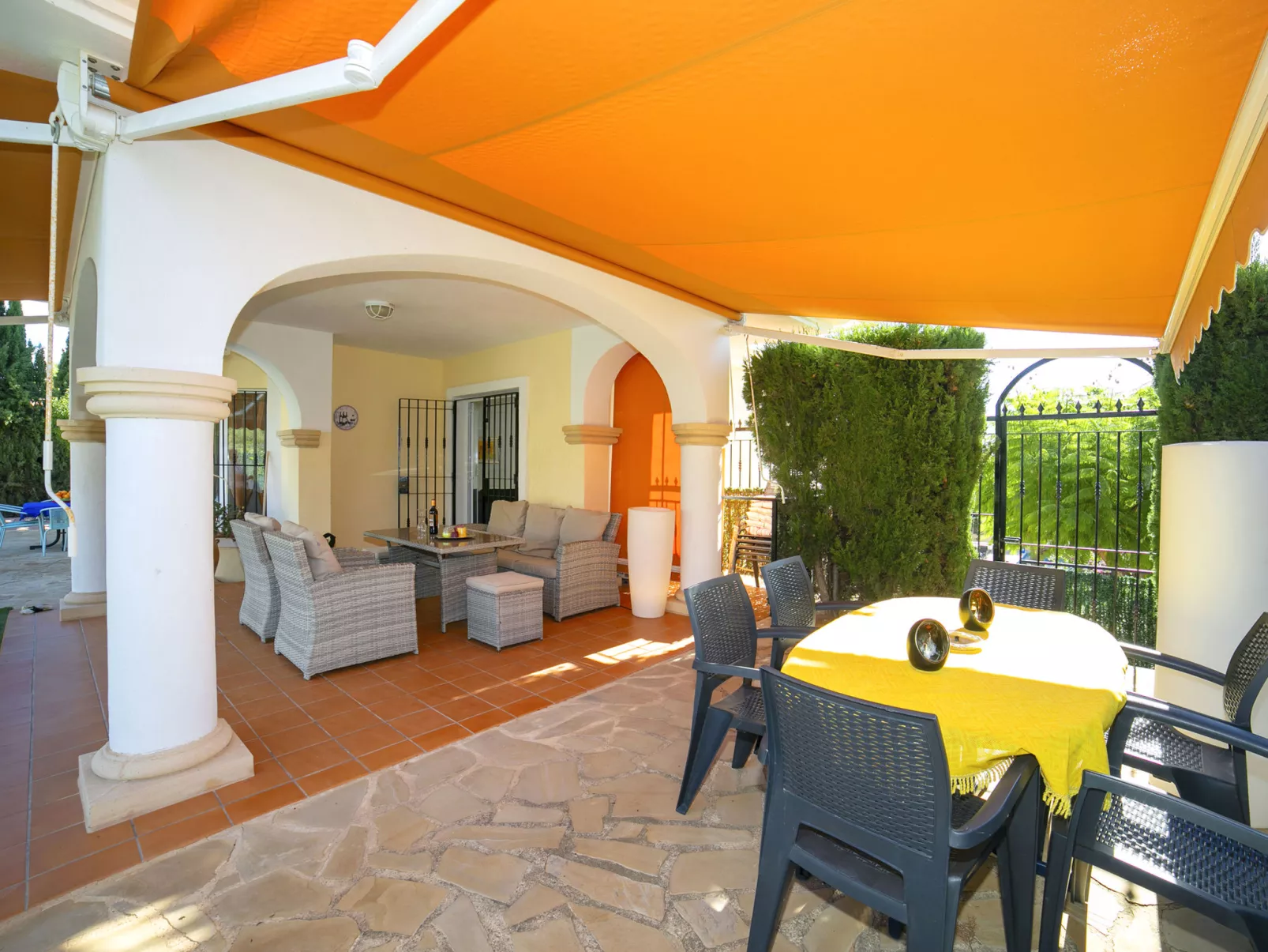 Bonalba Golf, Urb. Los Naranjos-Binnen