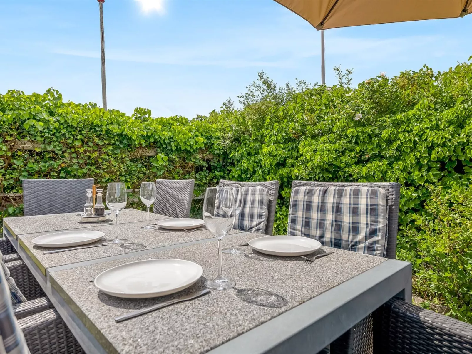 "Eilke" - 50m from the sea-Buiten