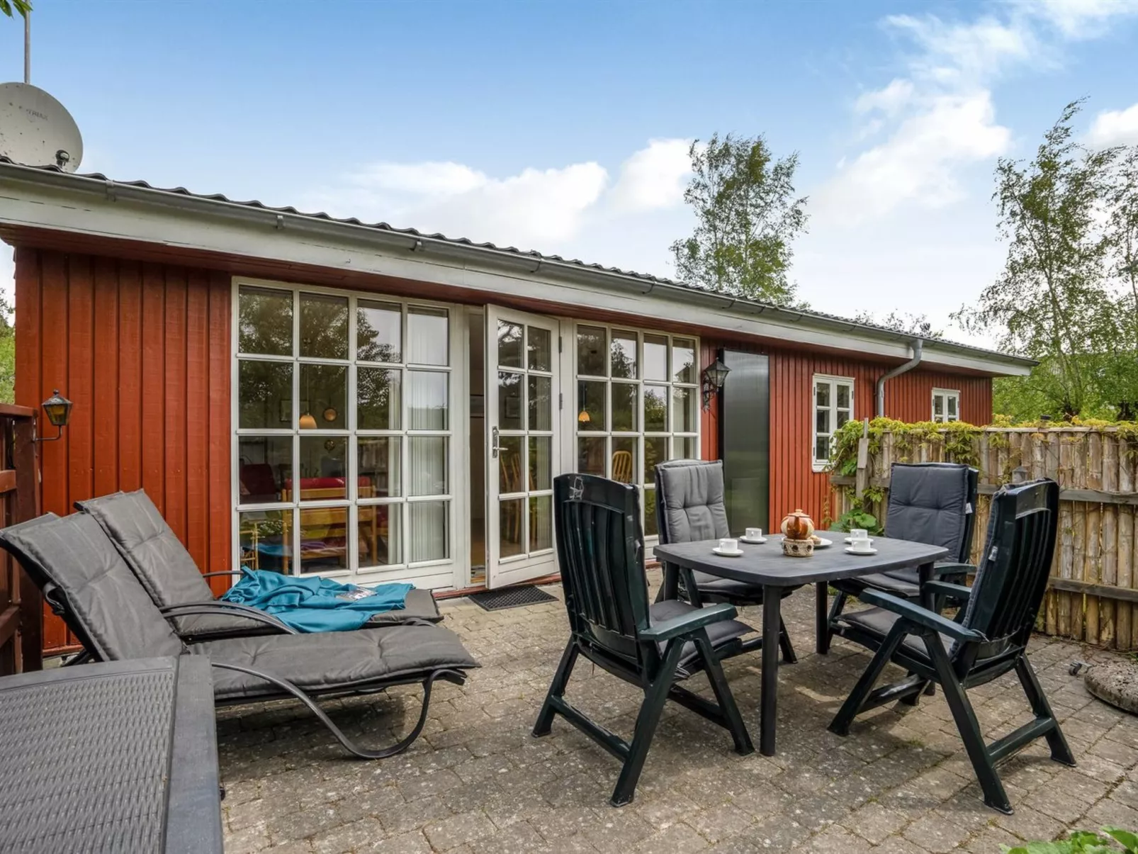 "Vian" - 200m from the sea-Buiten