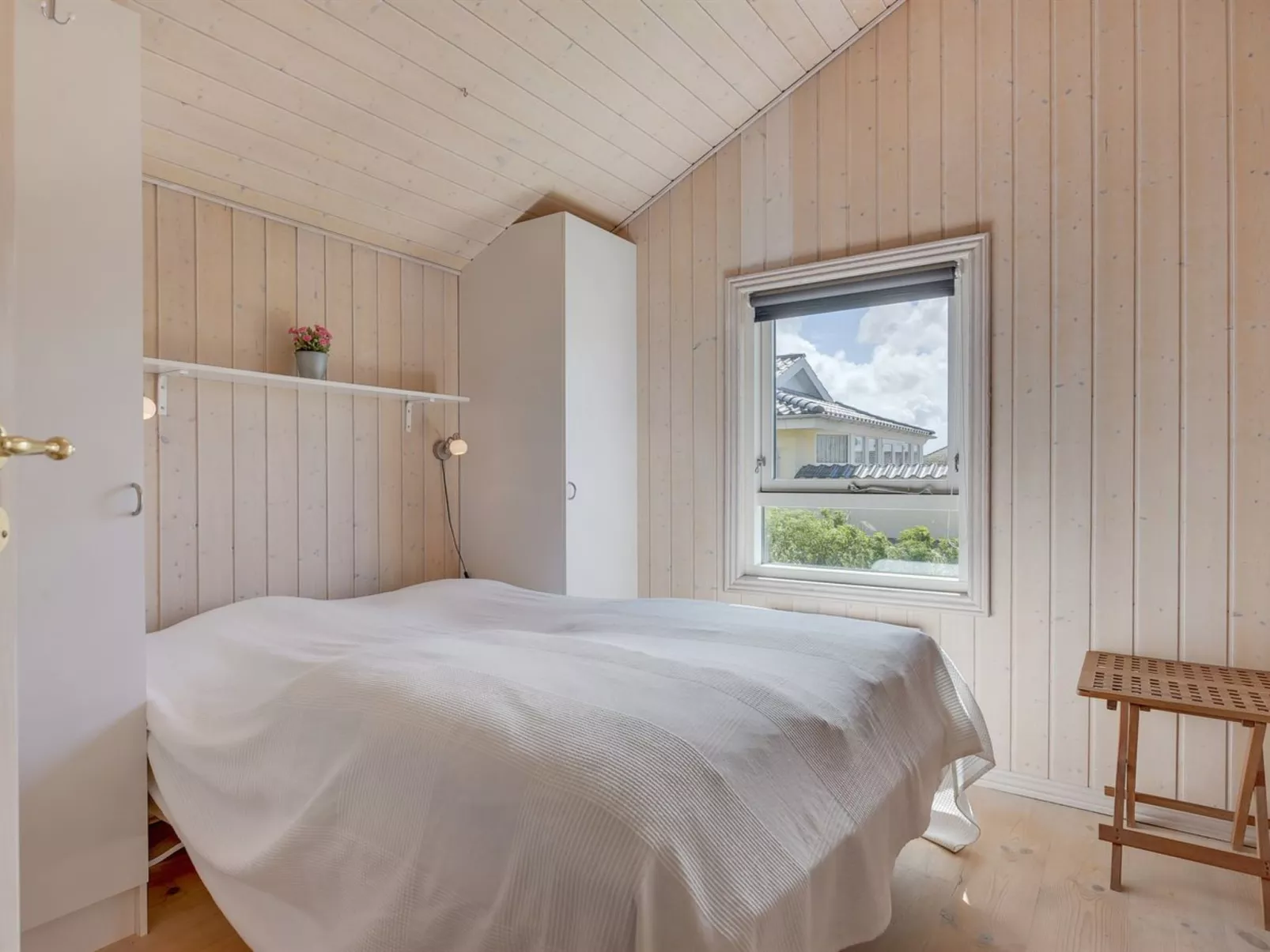 "Hermandine" - 700m from the sea-Binnen