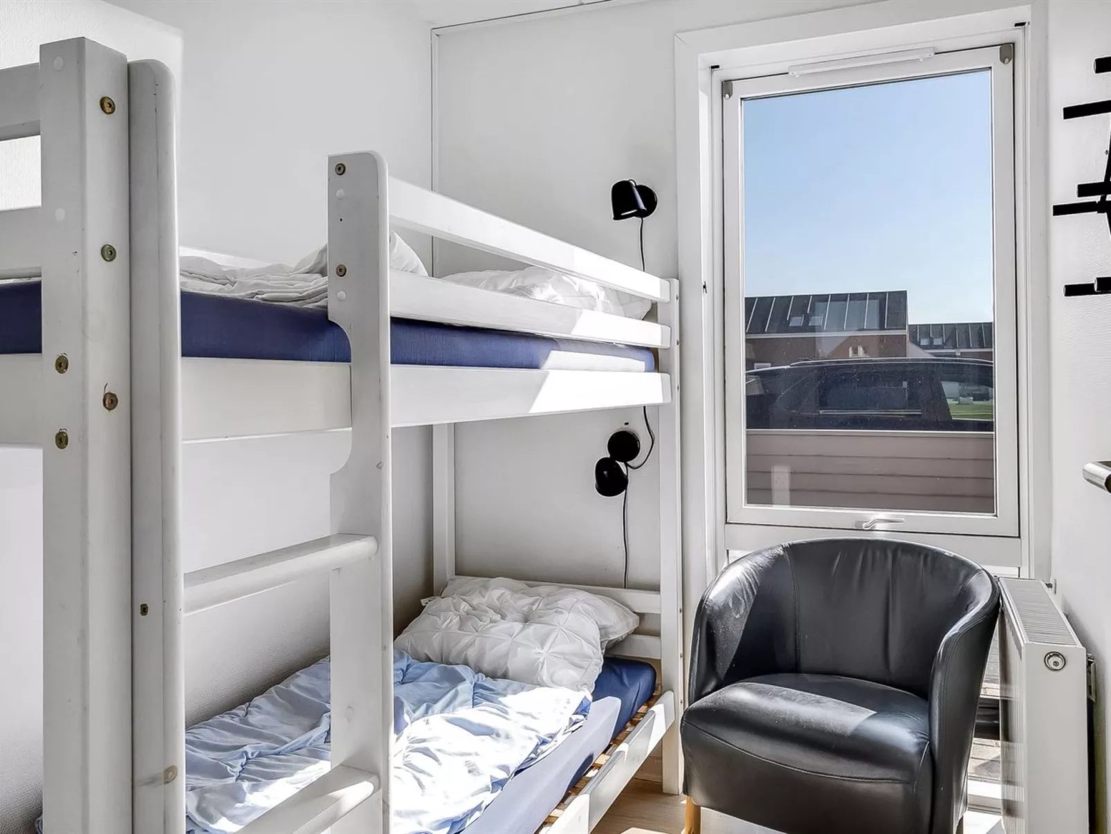 "Anke" - 500m from the sea-Binnen