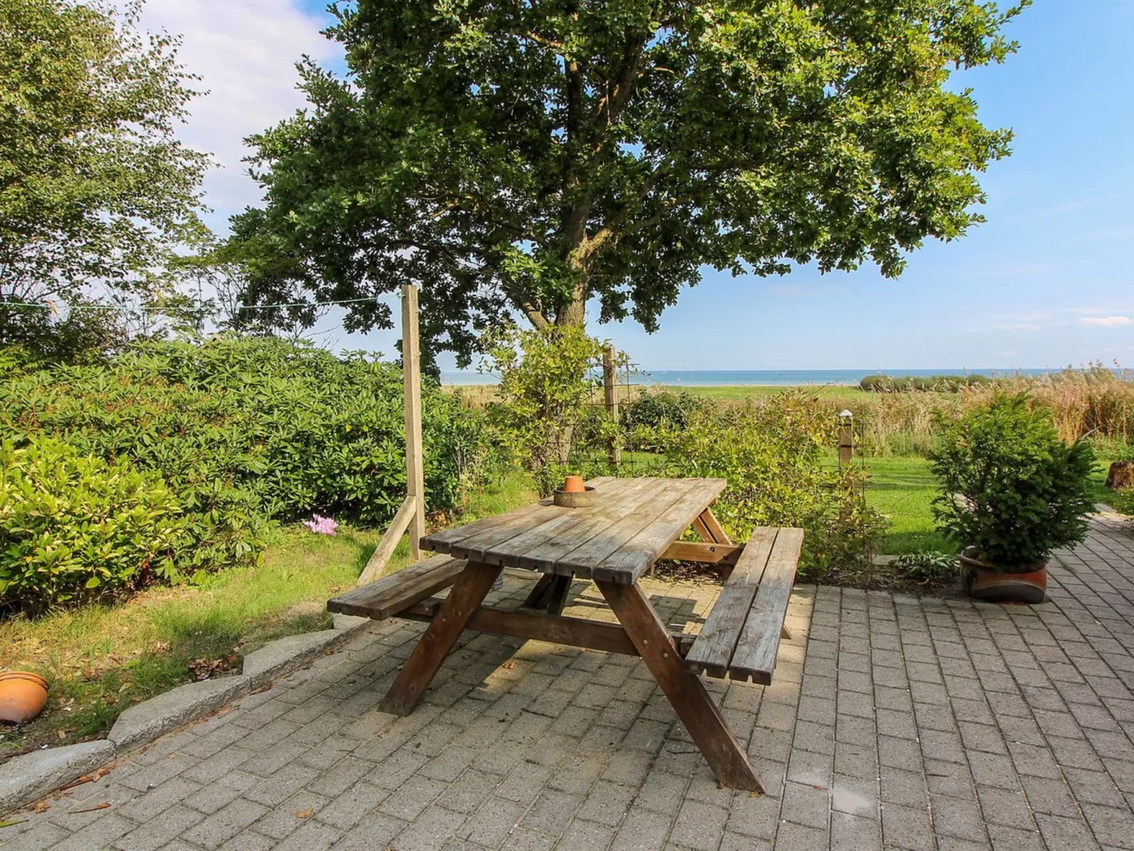 "Isalie" - 200m from the sea-Buiten