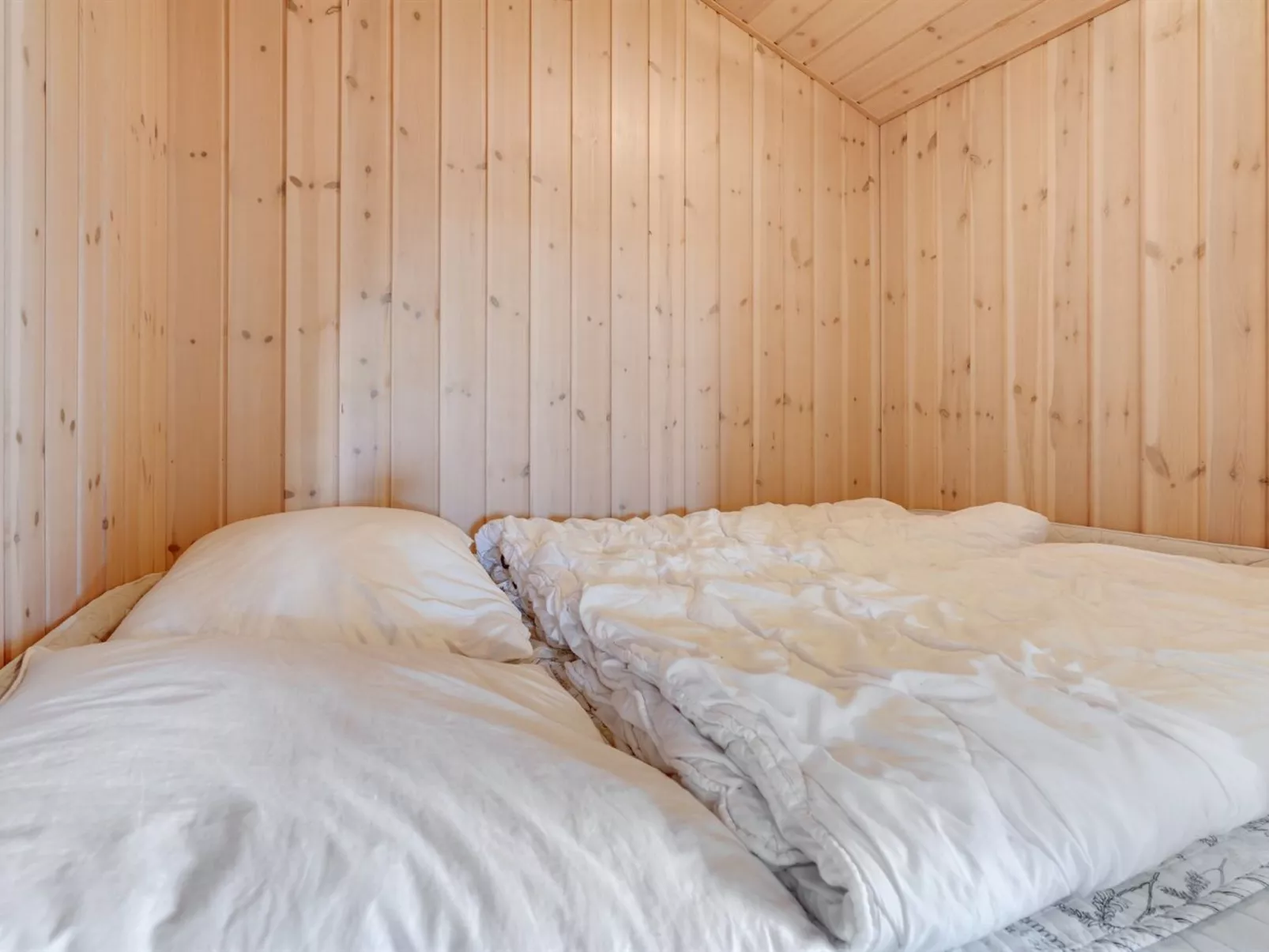 "Tolke" - 29km from the sea-Binnen