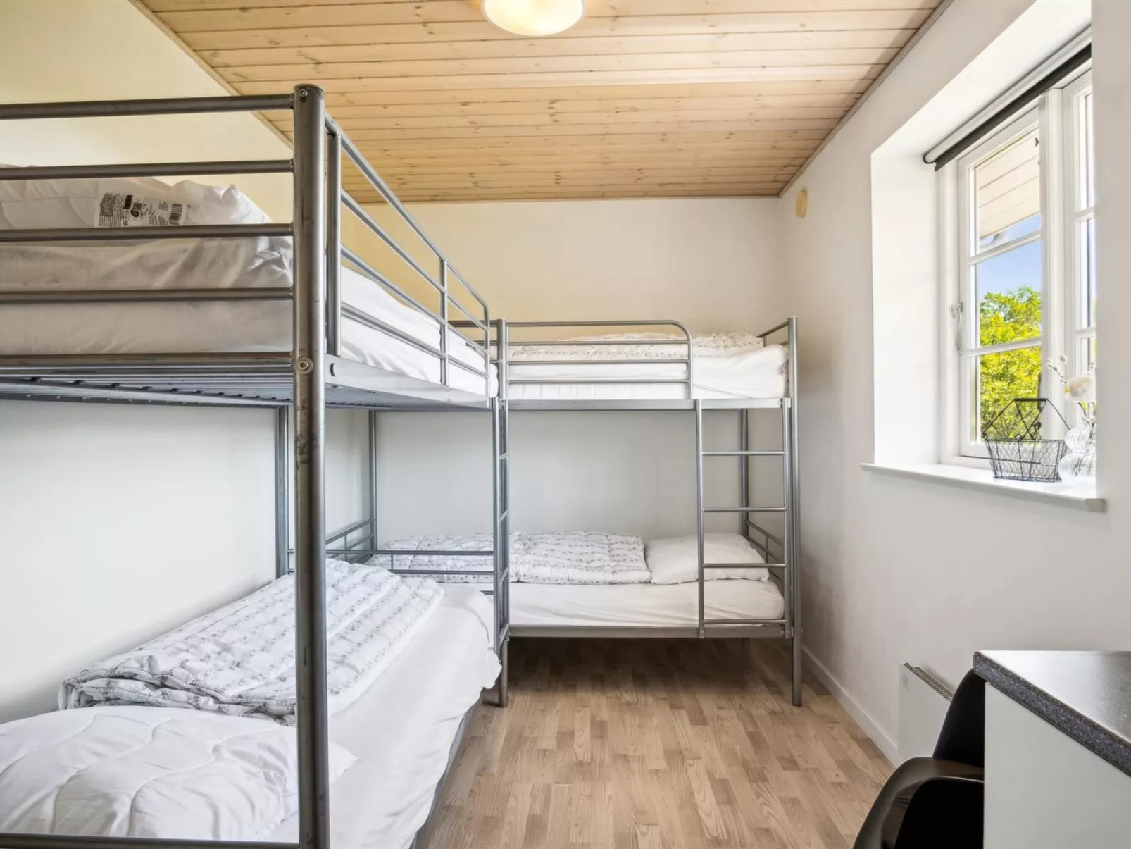 "Quanna" - 30km from the sea-Binnen