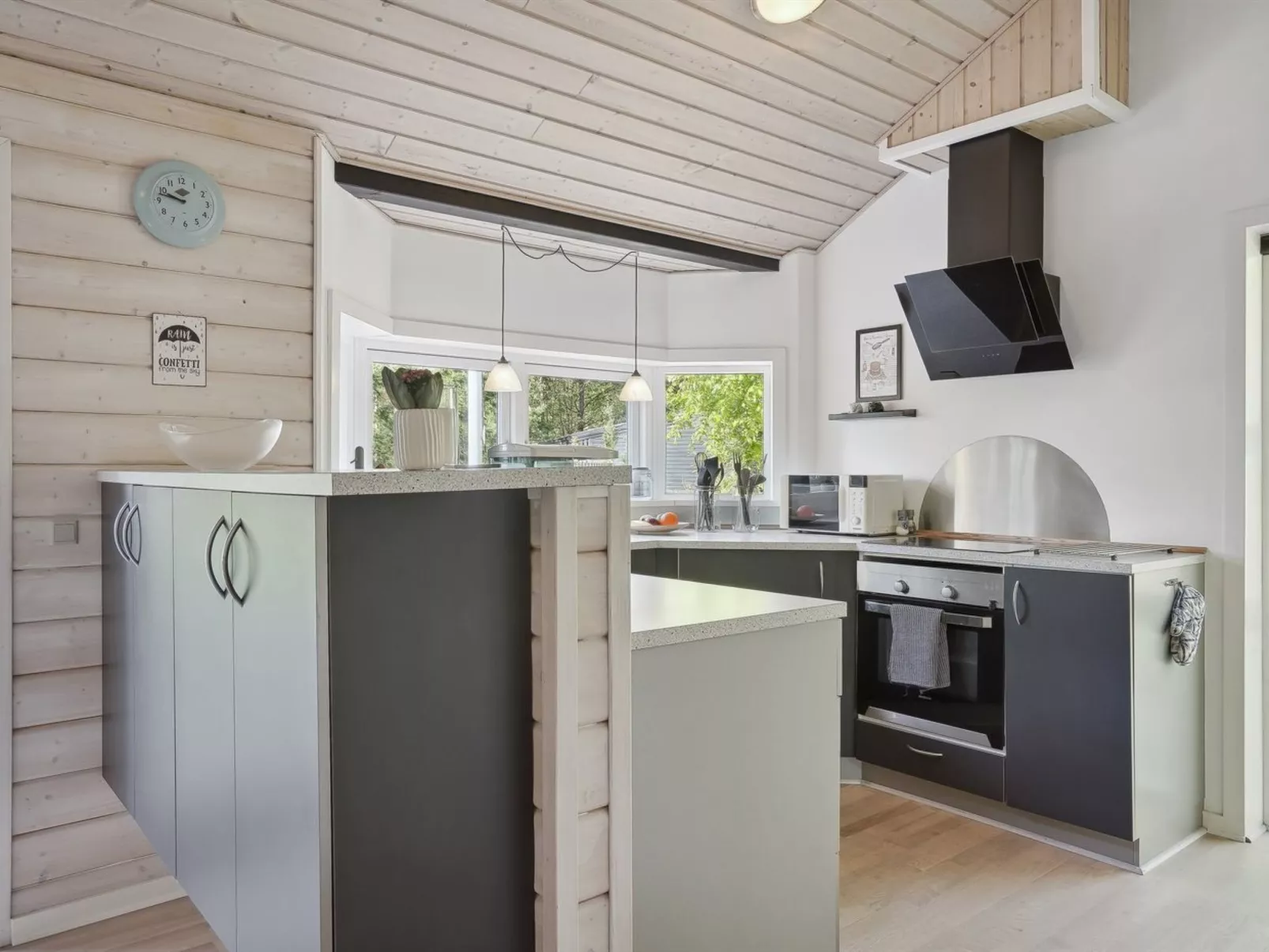 "Hejdi" - 350m from the sea-Binnen