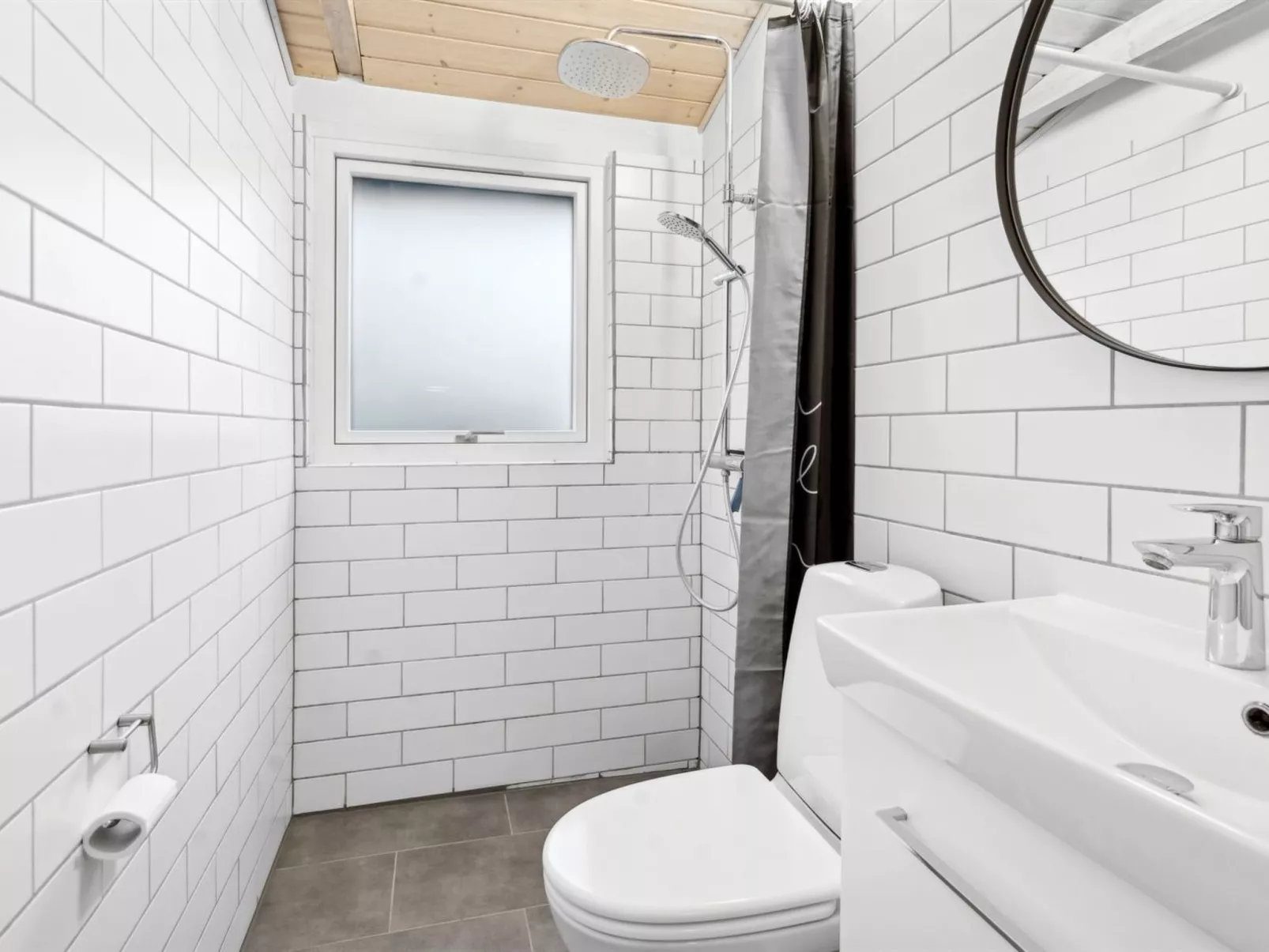 "Mahalia" - 300m from the sea-Binnen